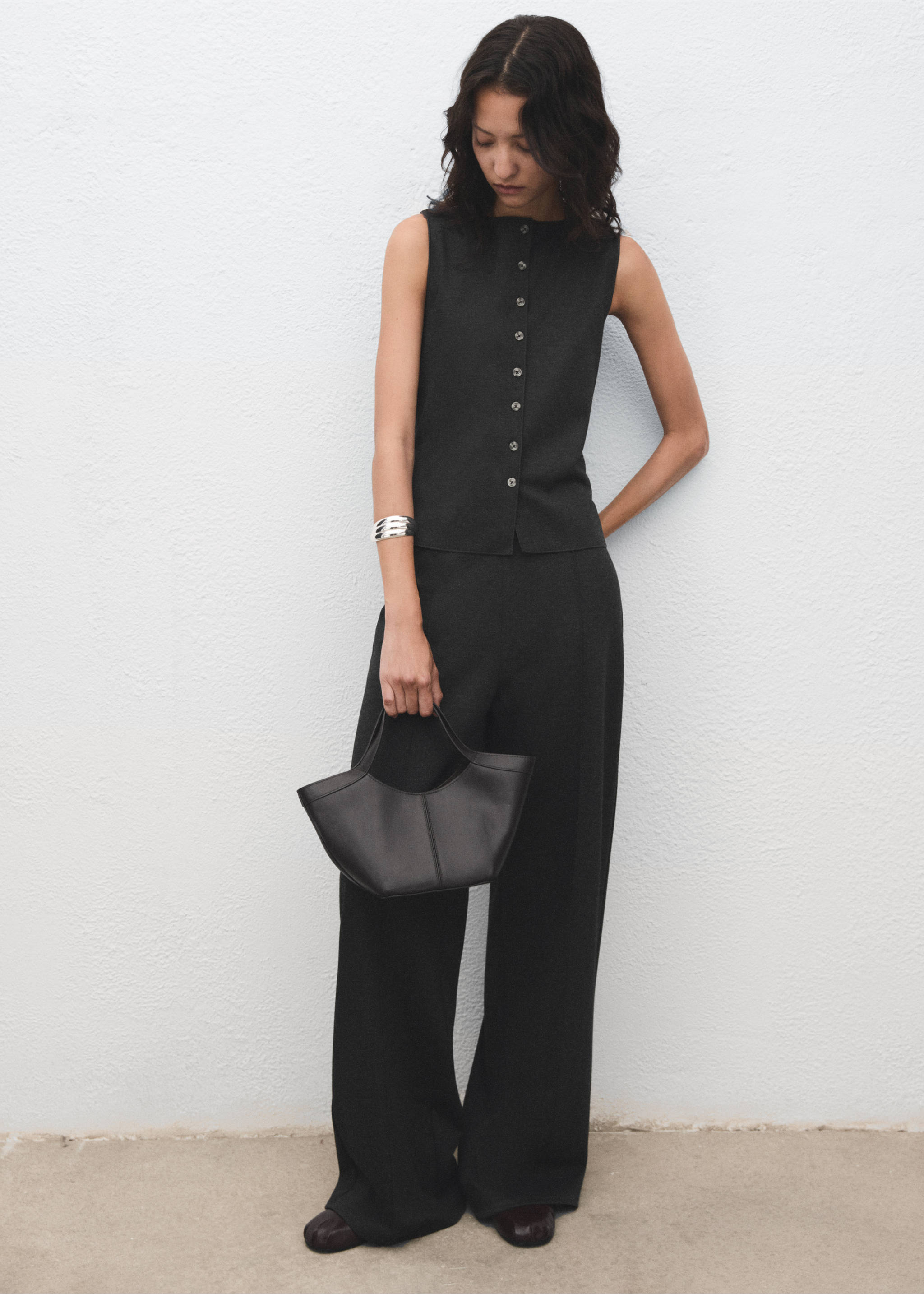 Round neck buttoned waistcoat - General plane, Grey. Ref: 17095815-00.