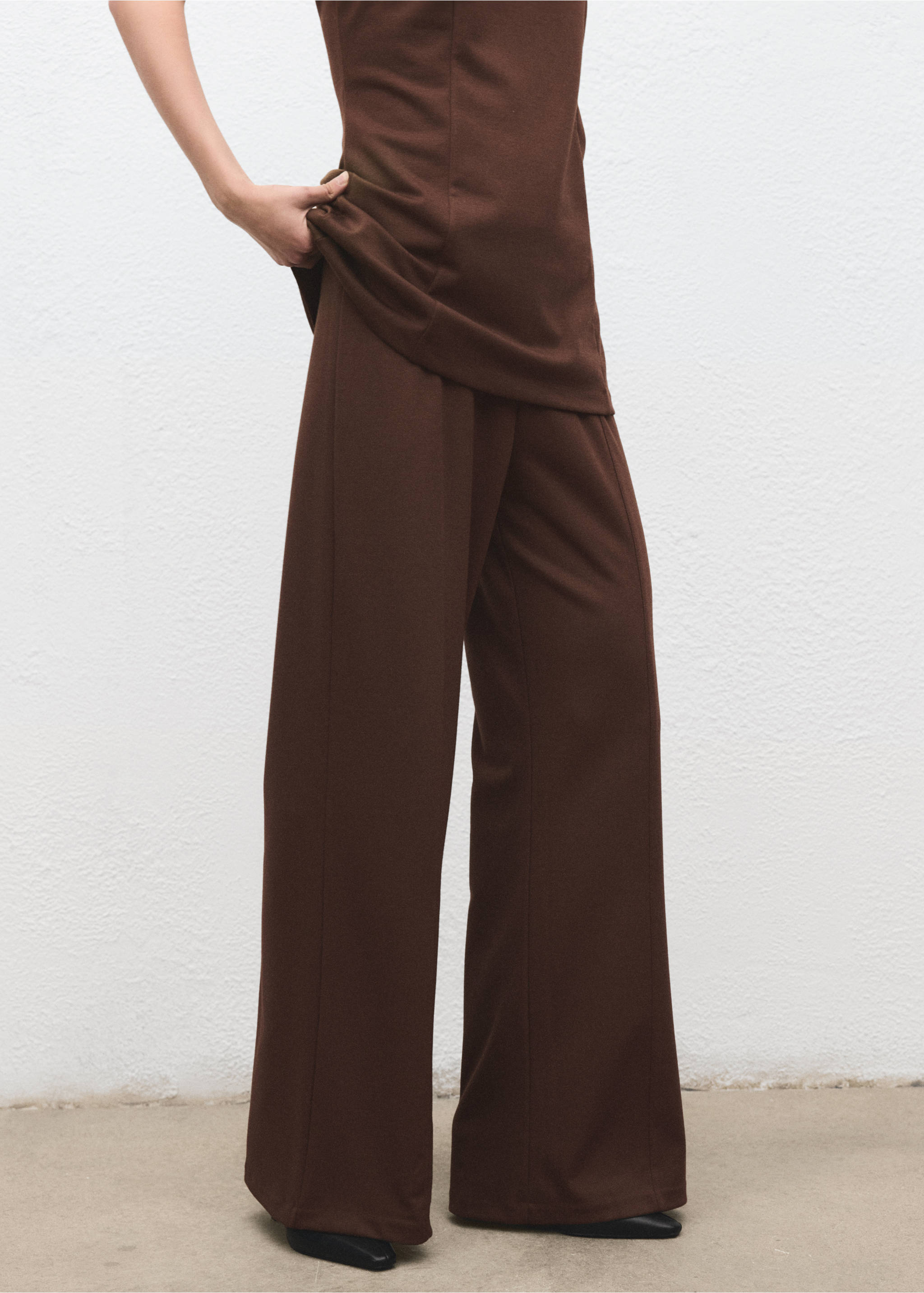 High-waisted wide leg trousers with belt loops - Reverse of the article, Medium Brown. Ref: 17095818-00.