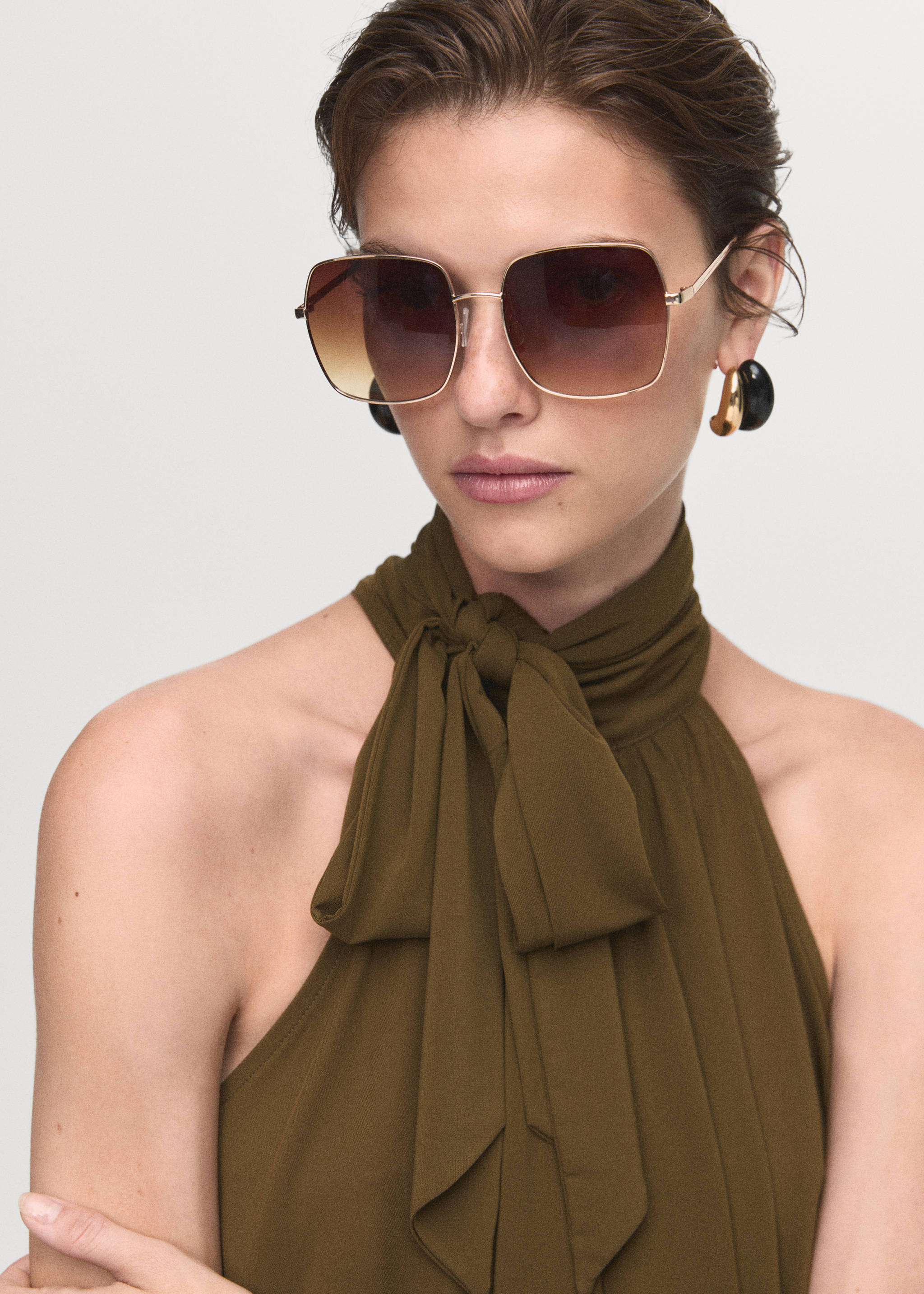 Top halter fiocco - Dettaglio dell'articolo 1