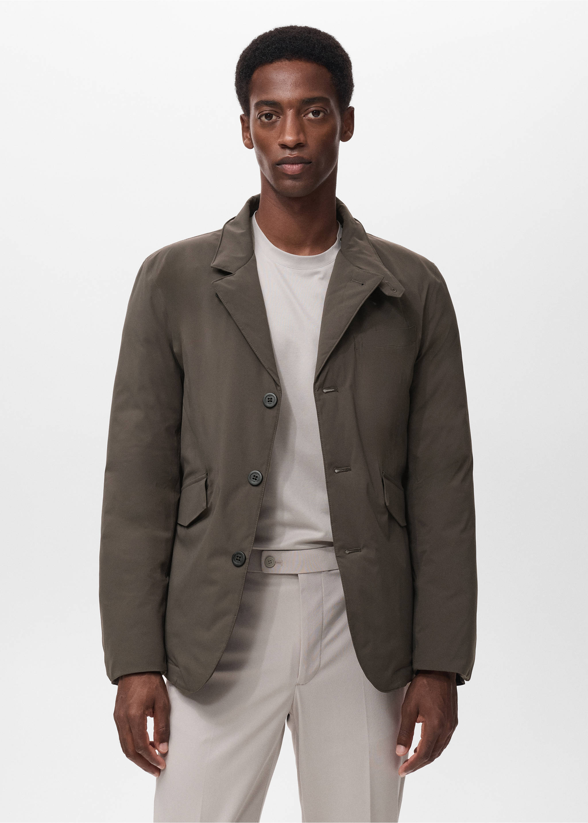 Packable water-repellent padded Thermolite® jacket - Details of the article 4, Medium Brown. Ref: 17095967-00.