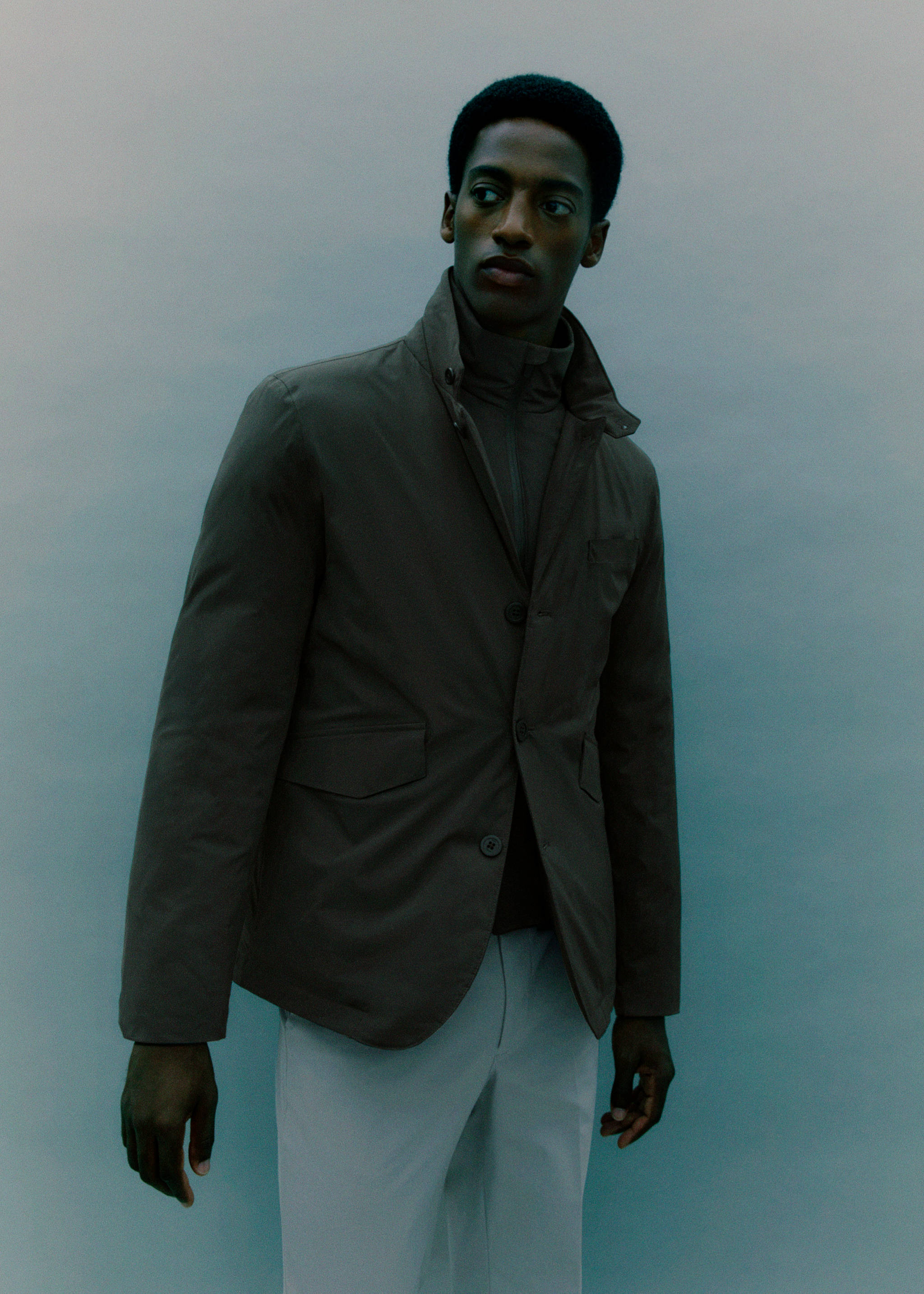 Packable water-repellent padded Thermolite® jacket - Details of the article 5, Medium Brown. Ref: 17095967-00.