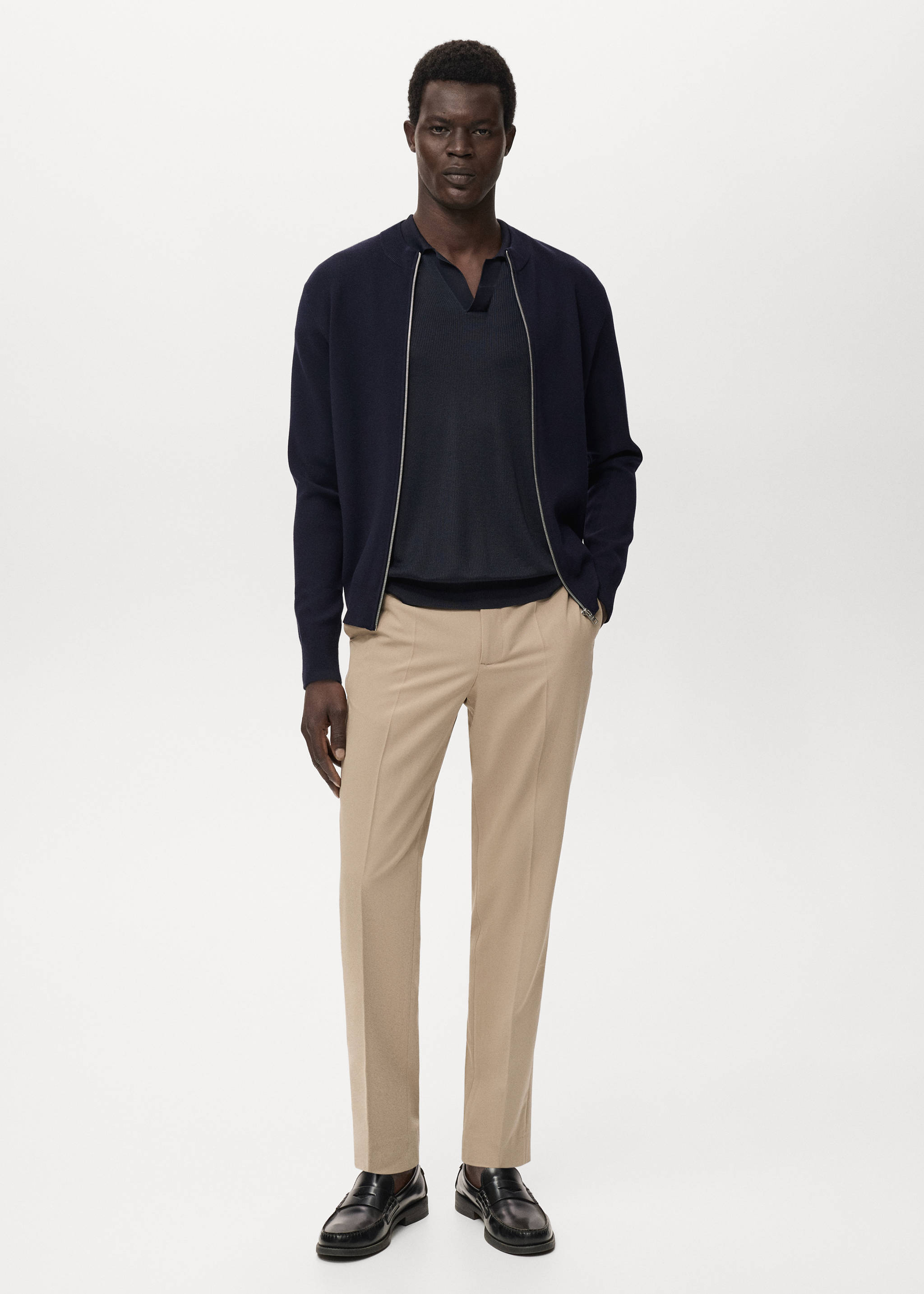 Zipped knit cardigan - General plane