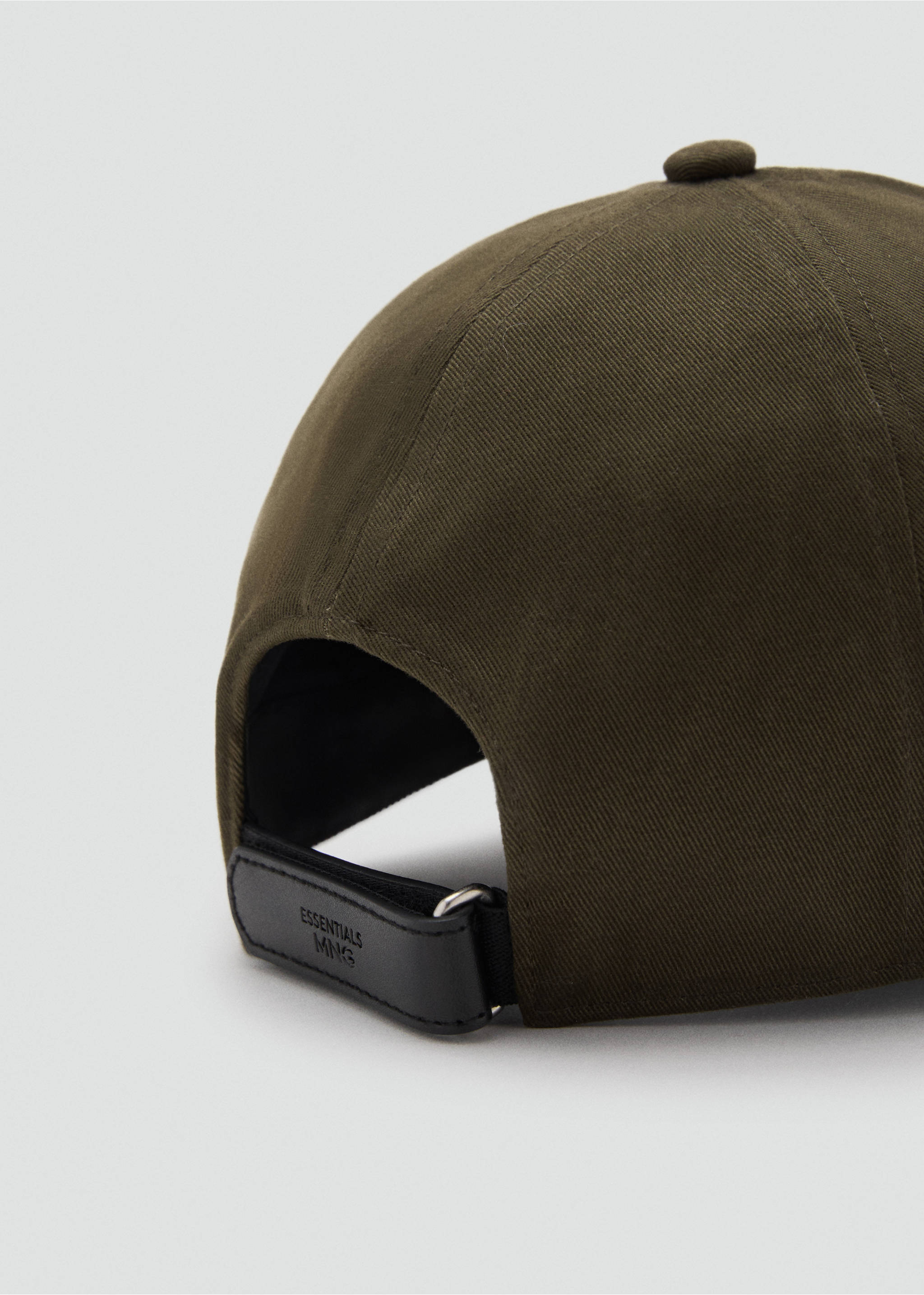 Cotton visor cap - Details of the article 1, Khaki. Ref: 17095973-00.