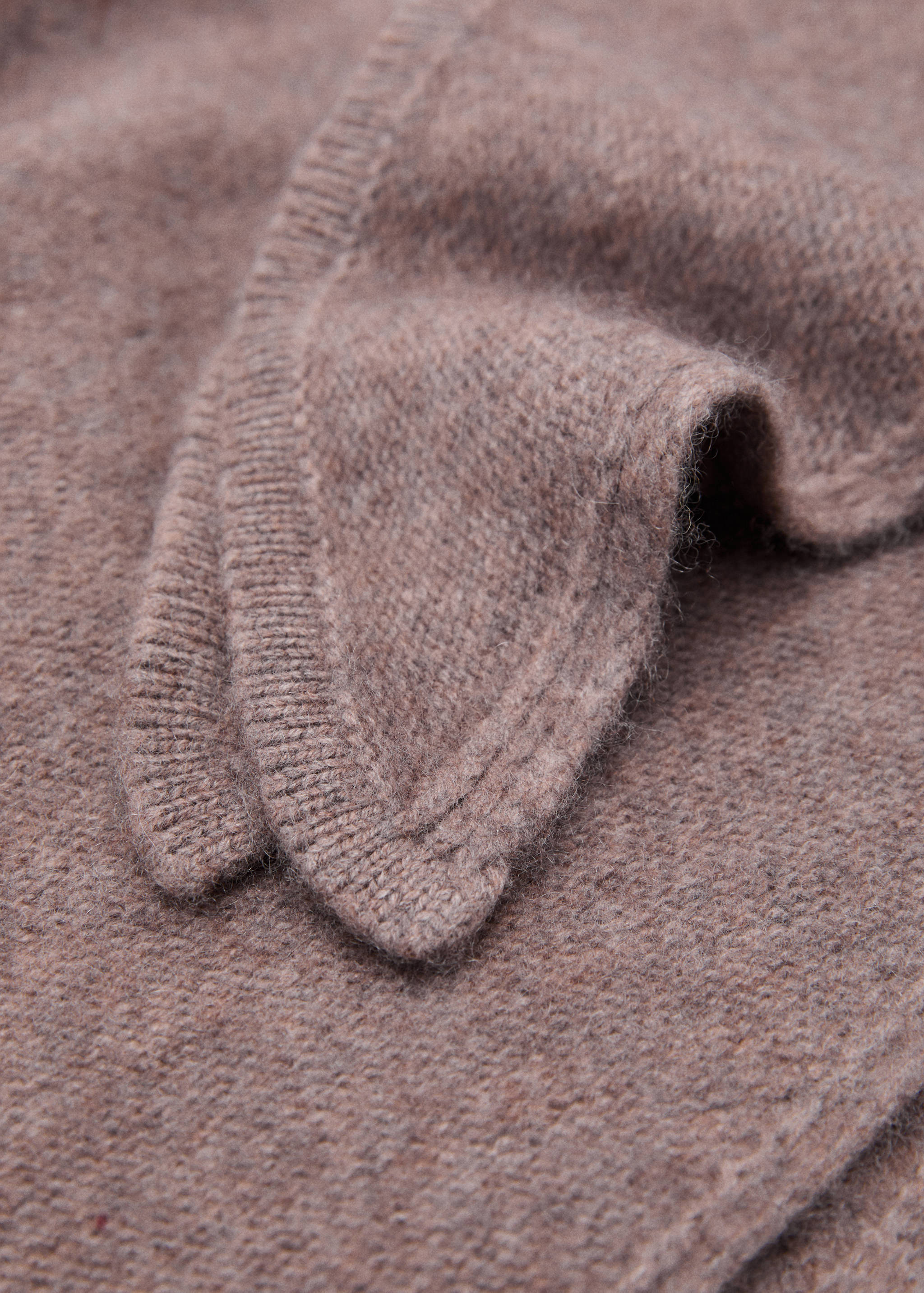 Cashmere-blend knitted shawl - Medium plane