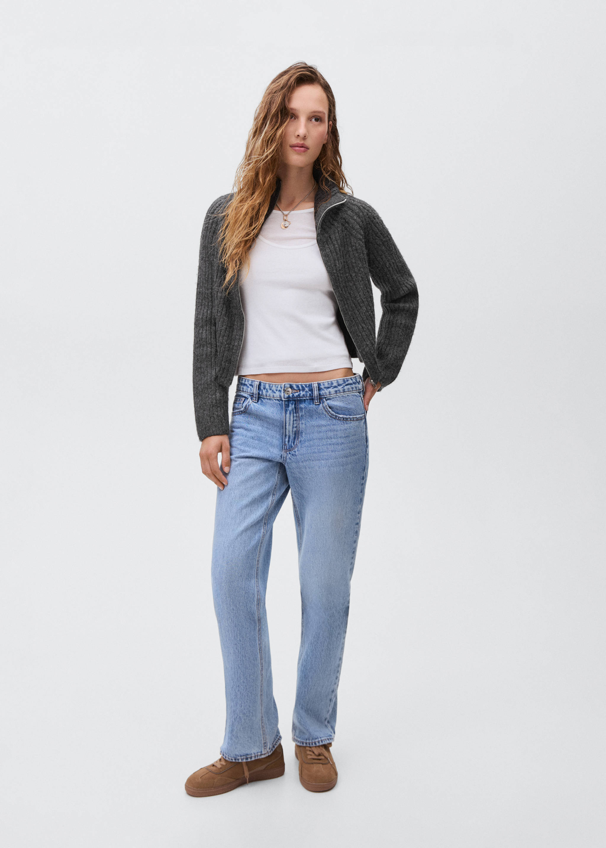 Zipped knit cardigan - General plane