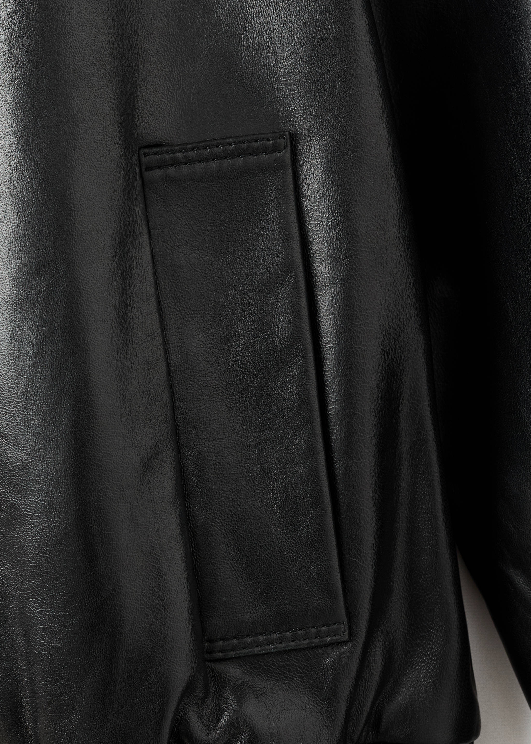 Jaqueta bomber 100% pell - Detall de l'article 0