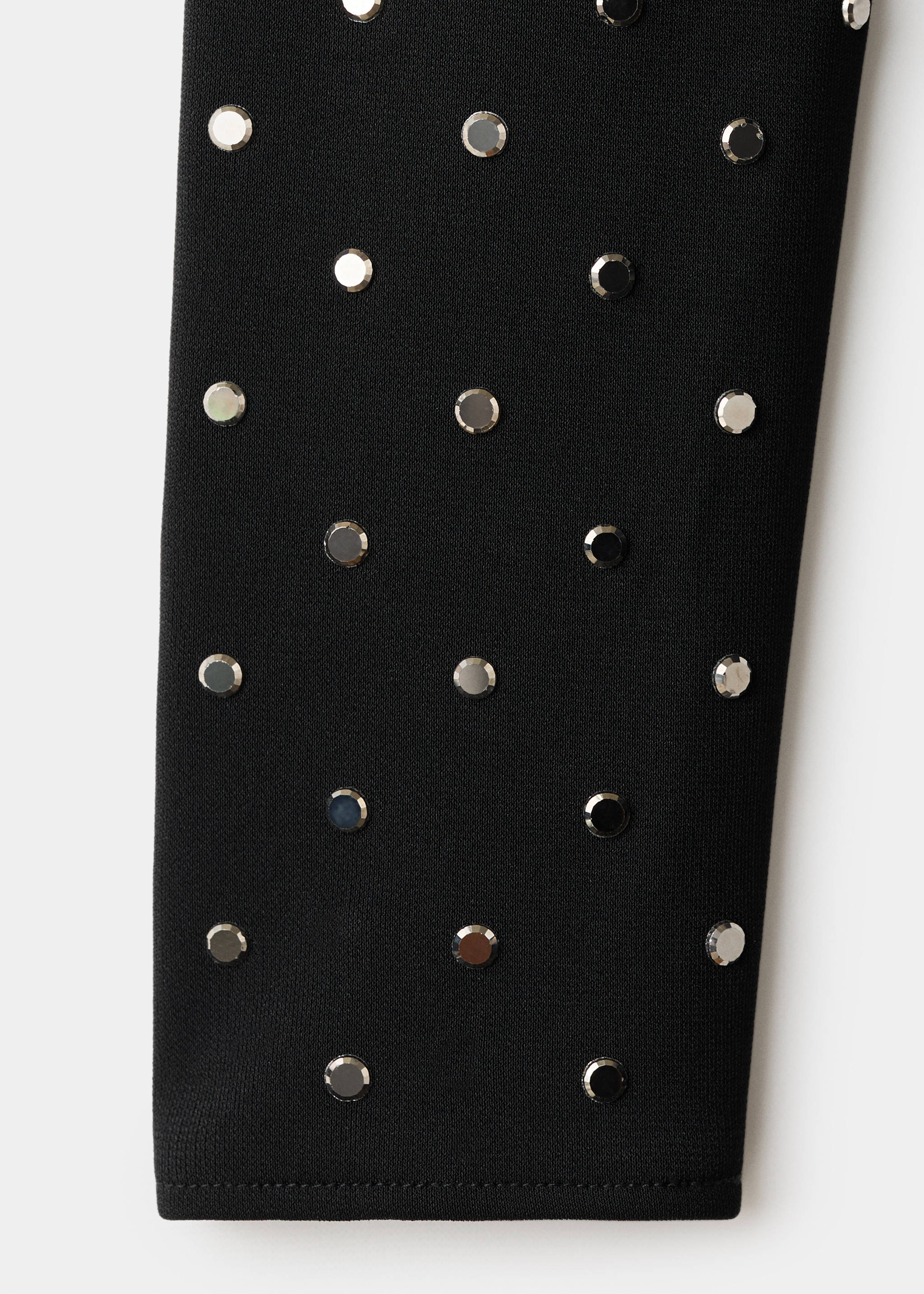 Kleid mit offenem Rücken und Kristallen - Detail des Artikels 0