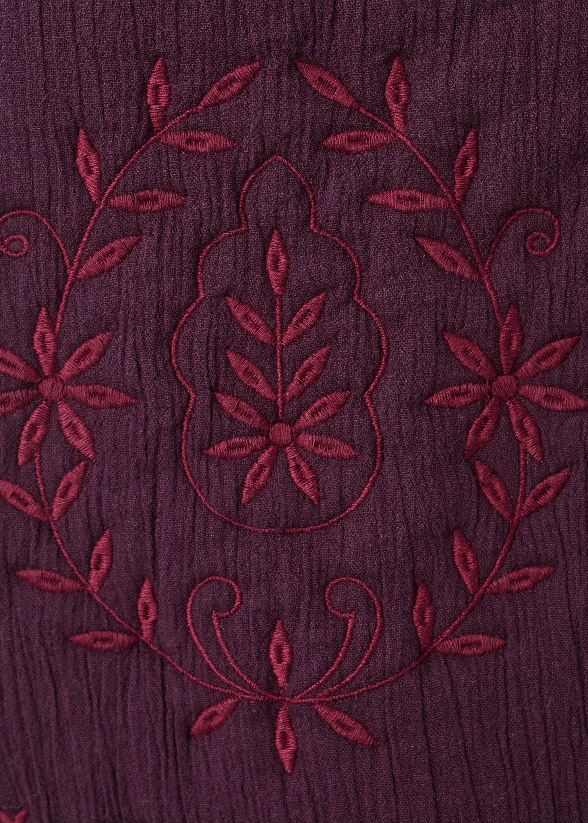 Floral-embroidered waistcoat - Details of the article 0, Burgundy. Ref: 17097122-00.