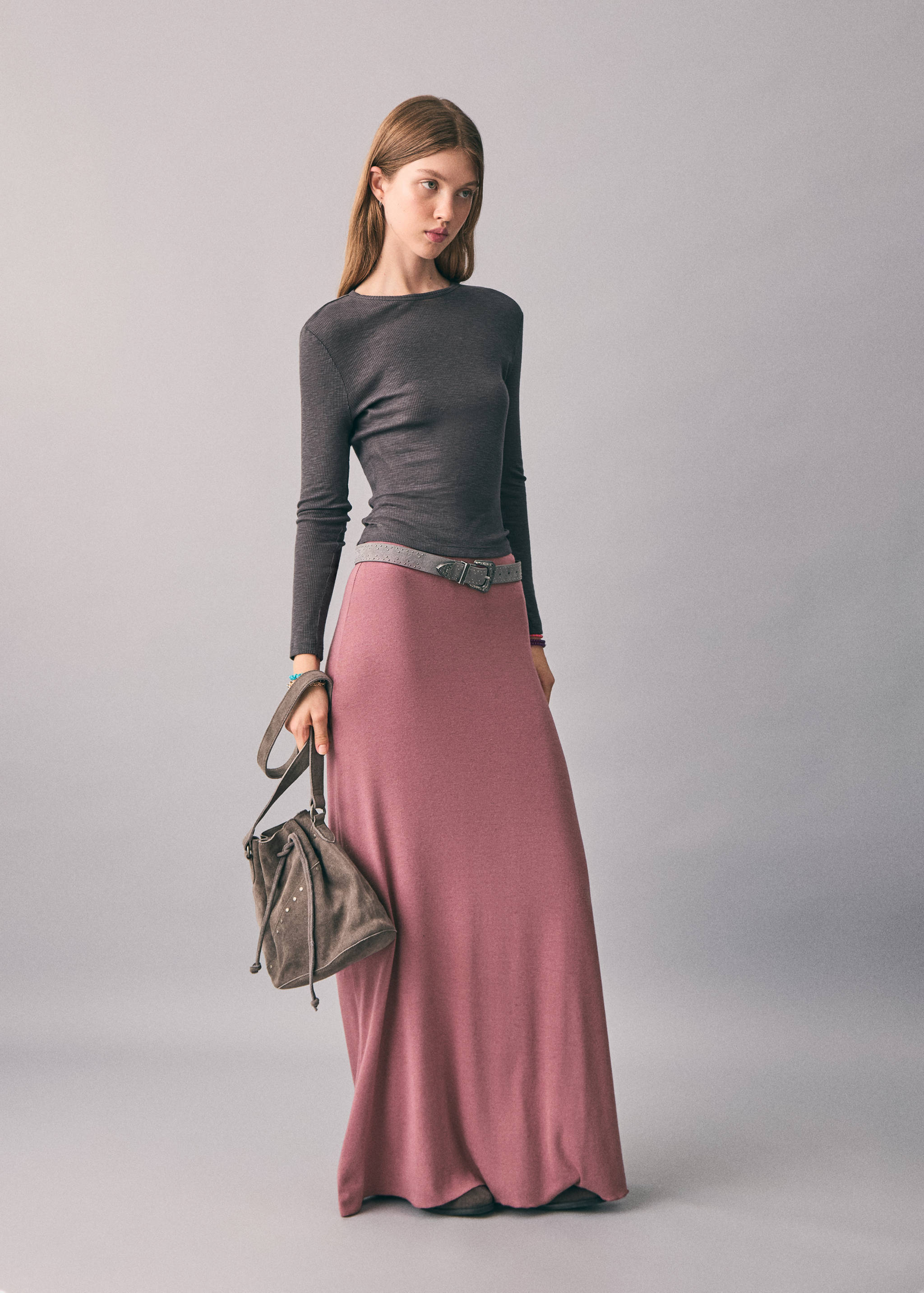 Long flared skirt - General plane