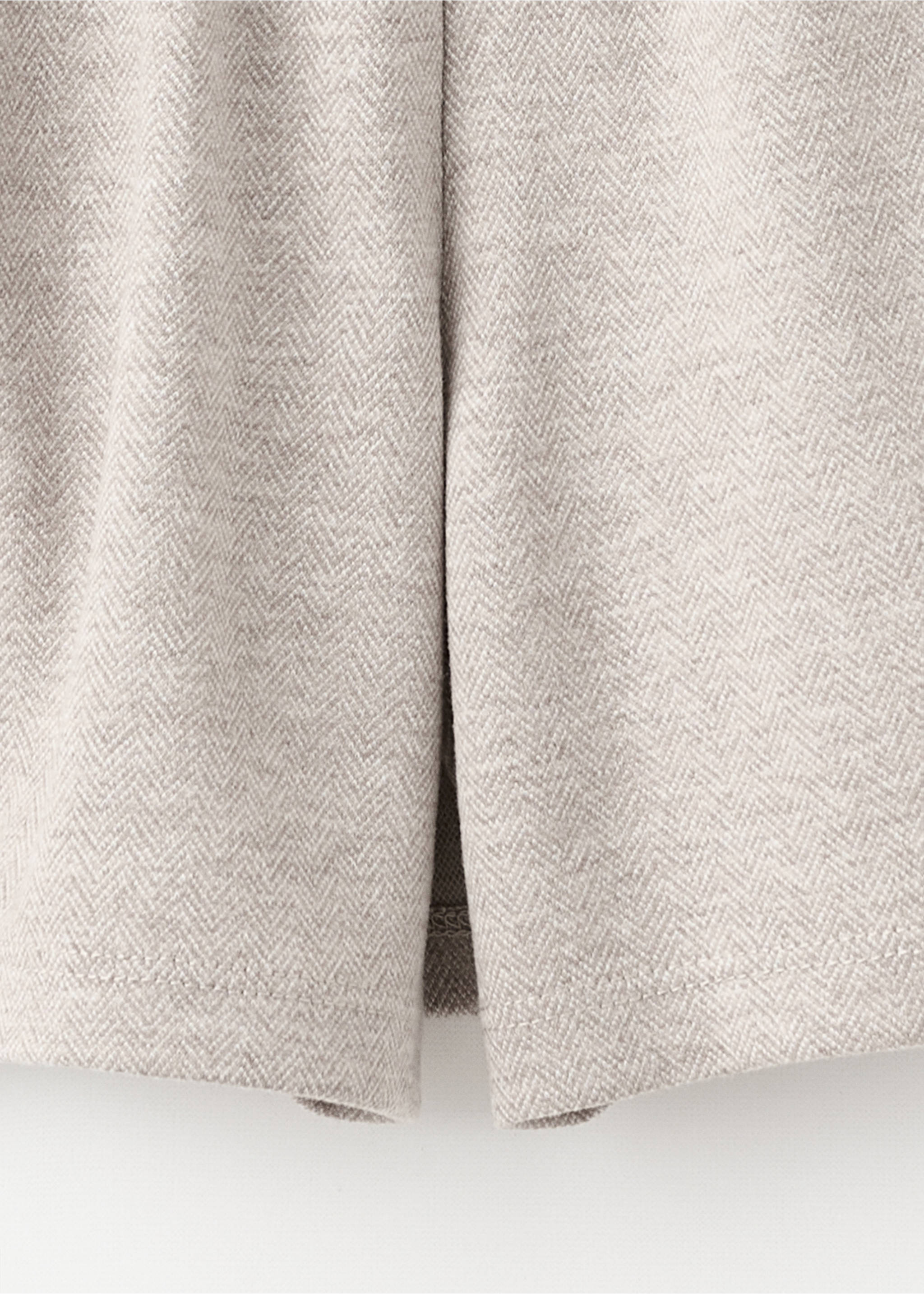 Cargo culottes with pockets - Details of the article 0, Sand. Ref: 17097763-00.