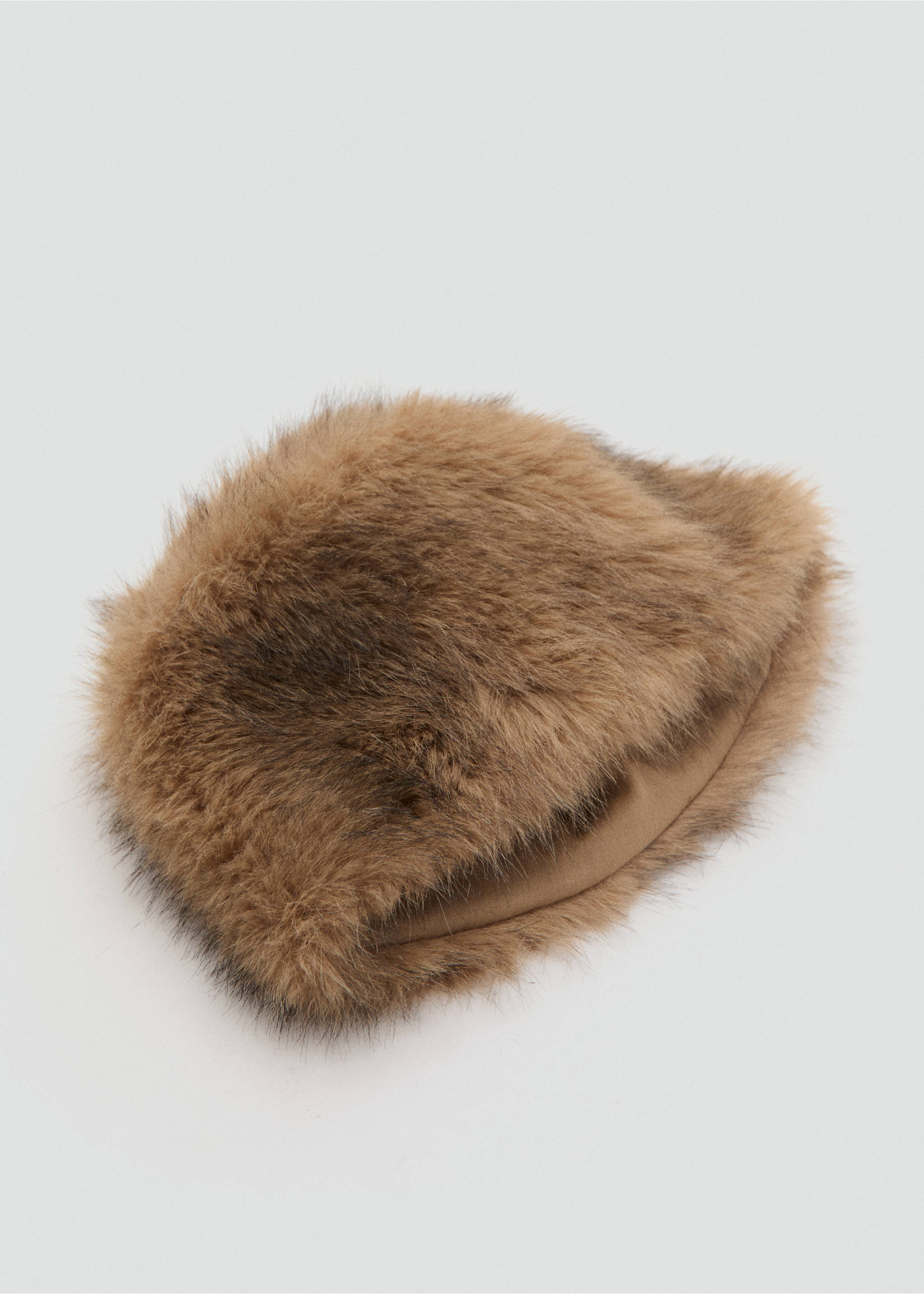 Faux-fur beanie - Details of the article 2, Medium Brown. Ref: 17097767-00.