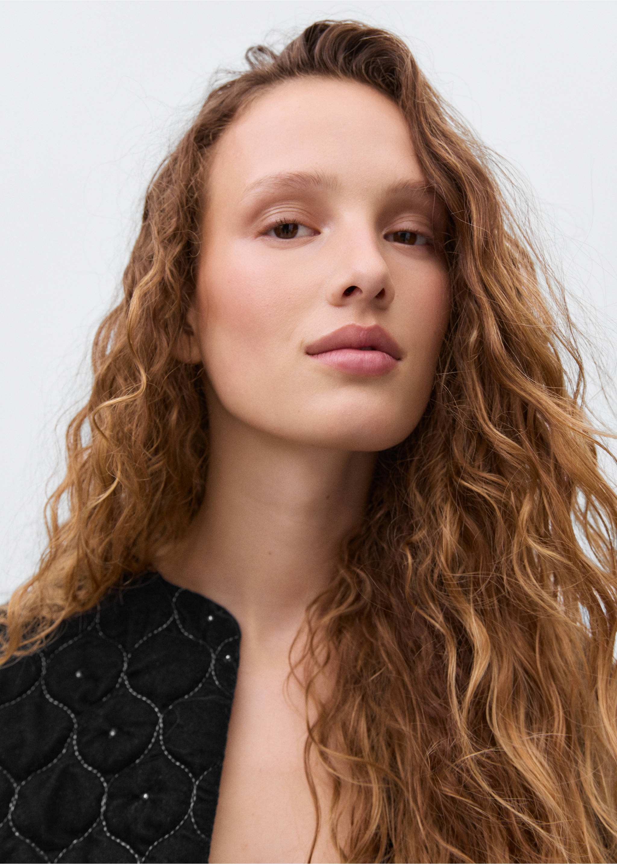 Beaded velvet jacket - Details of the article 1, Black. Ref: 17097783-00.