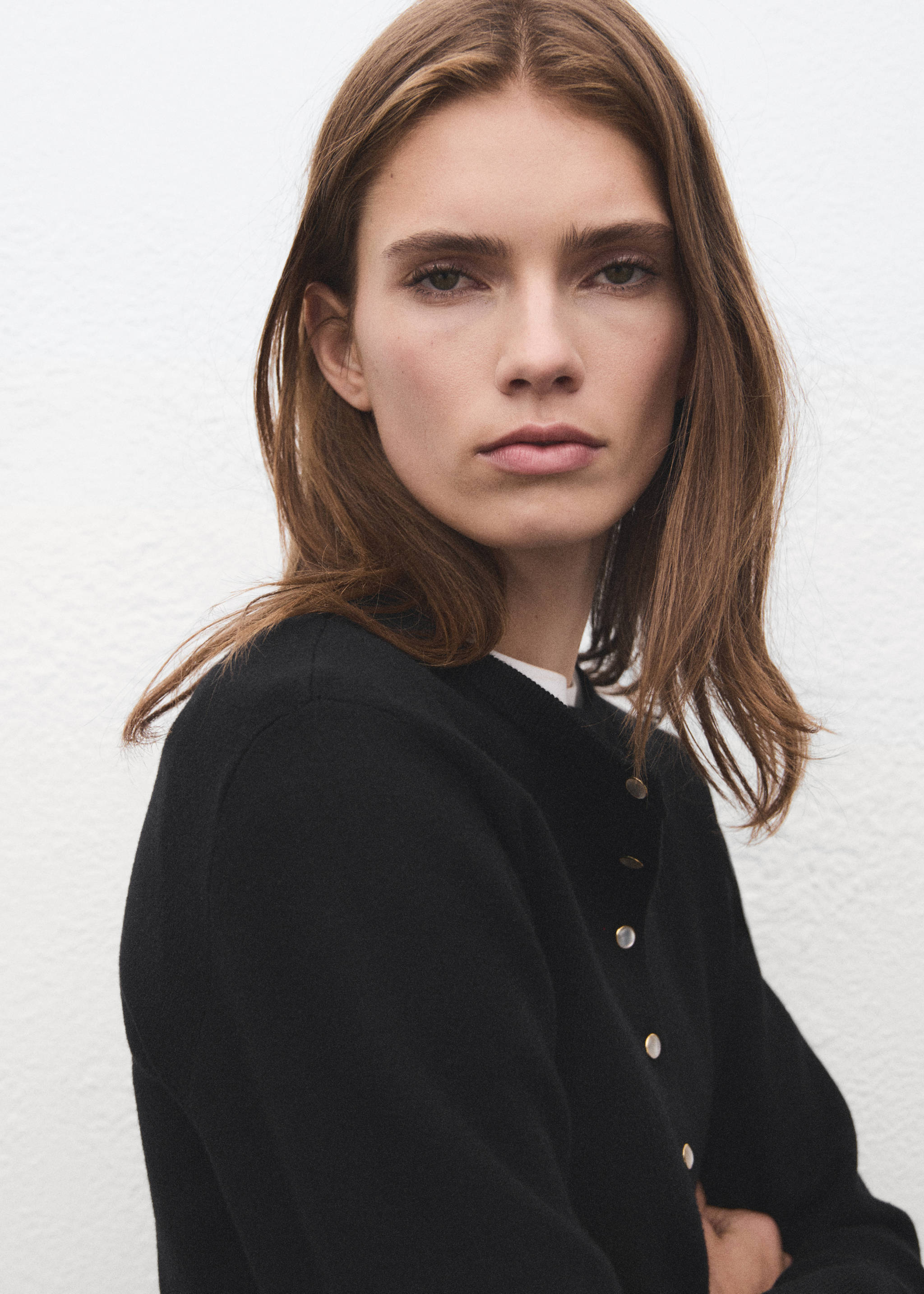 Stickad cardigan knappar - Detaljer om artikeln 1
