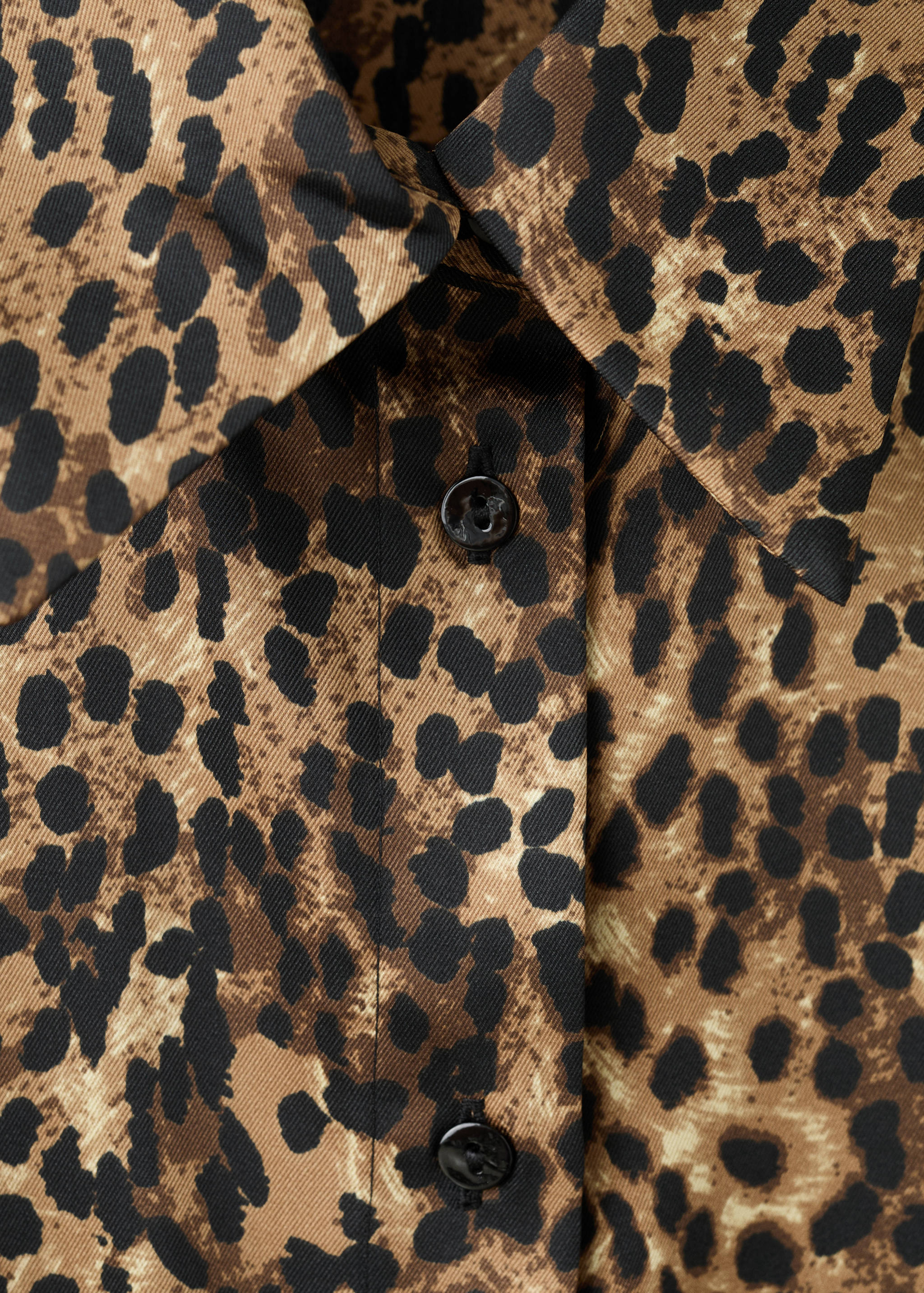 Leopardmönstrad satinskjorta - Detaljer om artikeln 0