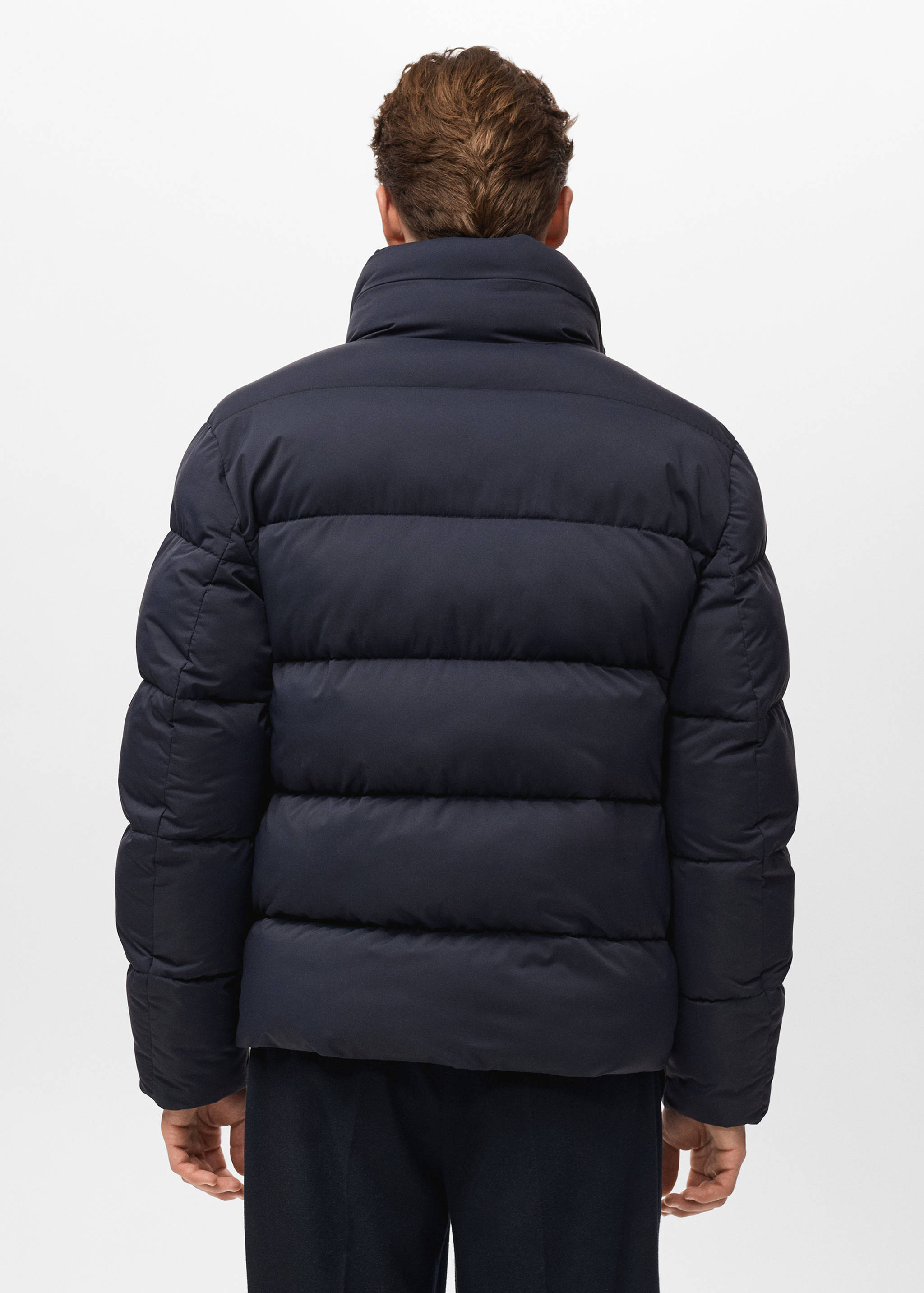 Short water-repellent puffer jacket - Reverse of the article