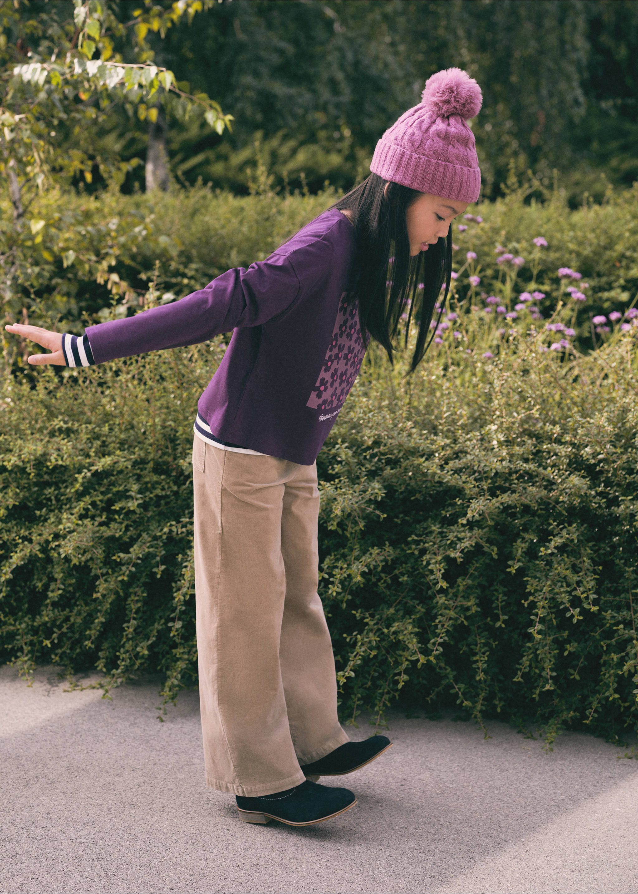 Knitted bobble hat - Details of the article 5, Strawberry. Ref: 17097892-00.