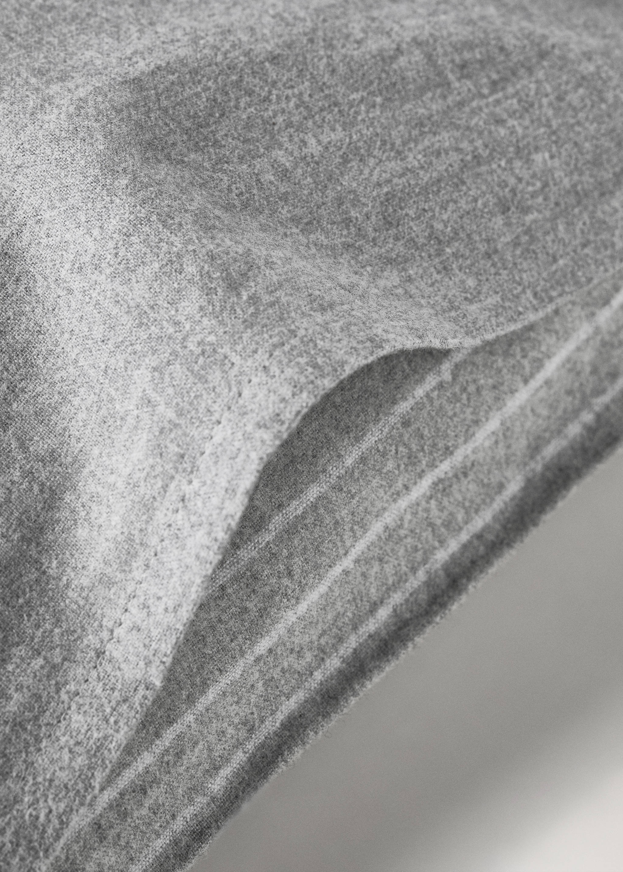 Wendbare Kissenhülle für Babybett aus Baumwollflanell mit Streifen - Detail des Artikels 1
