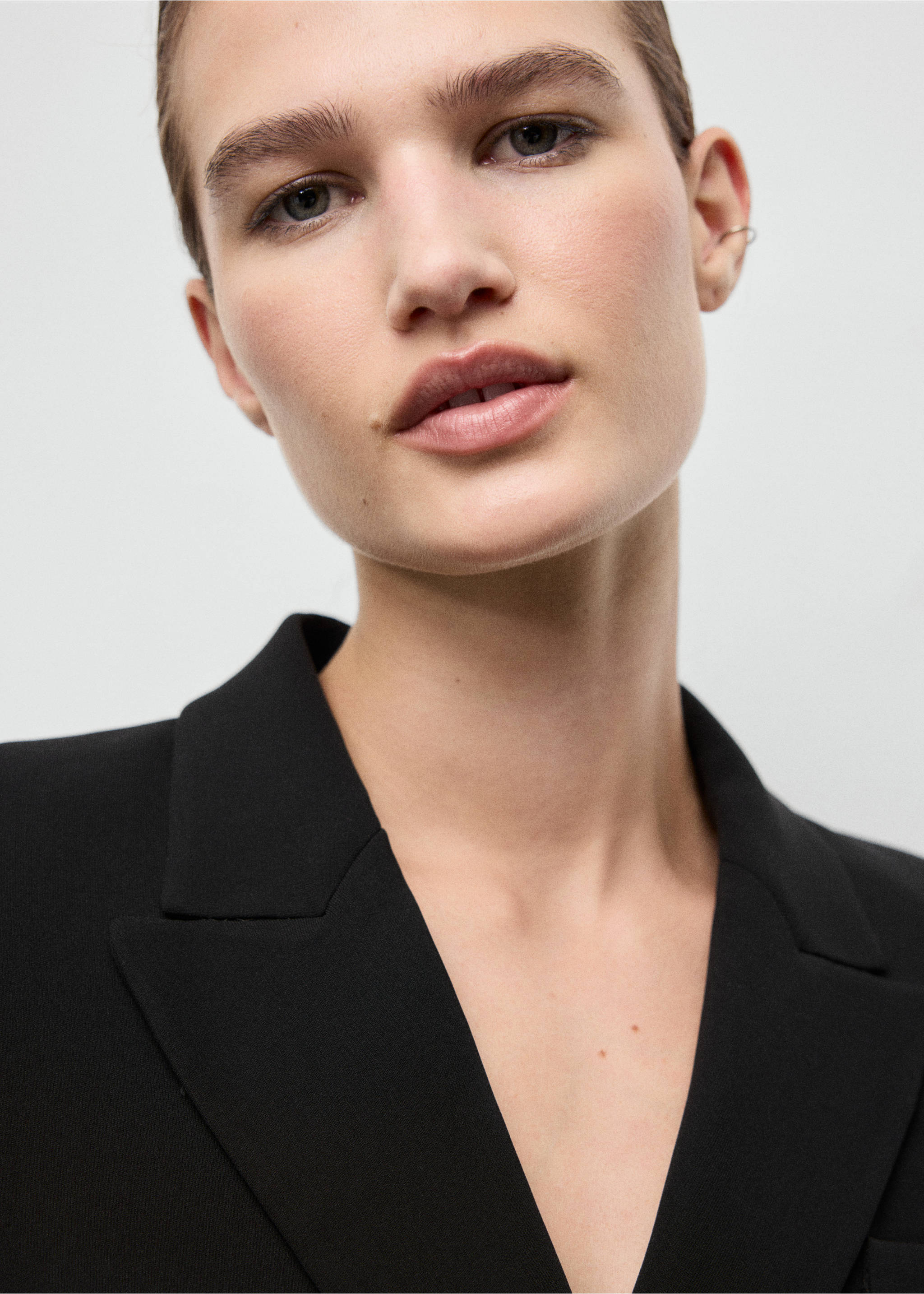 Blazer-style dress with belt - Details of the article 1, Black. Ref: 17097906-00.