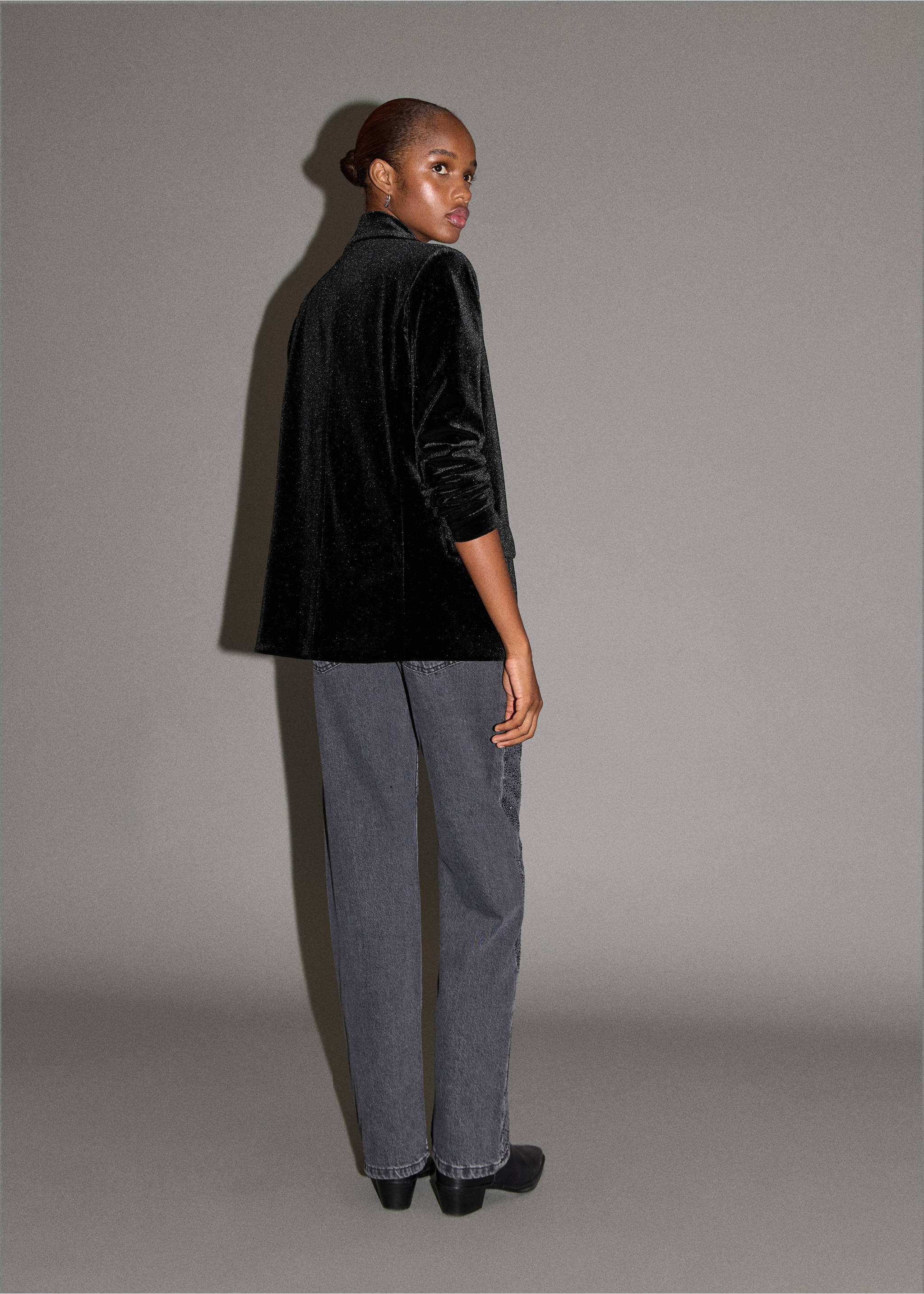 Velvet jacket - Reverse of the article, Black. Ref: 17098272-00.