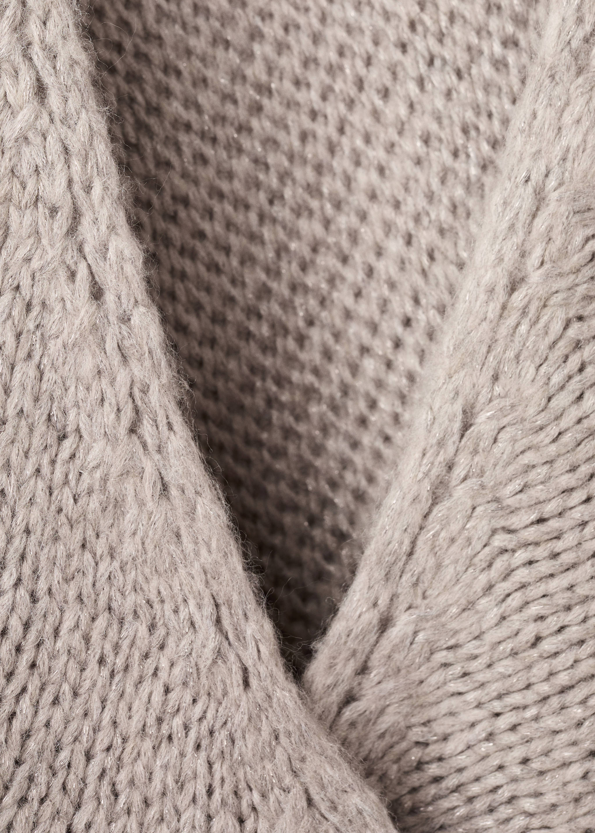 Knitted poncho with tassels - Details of the article 0