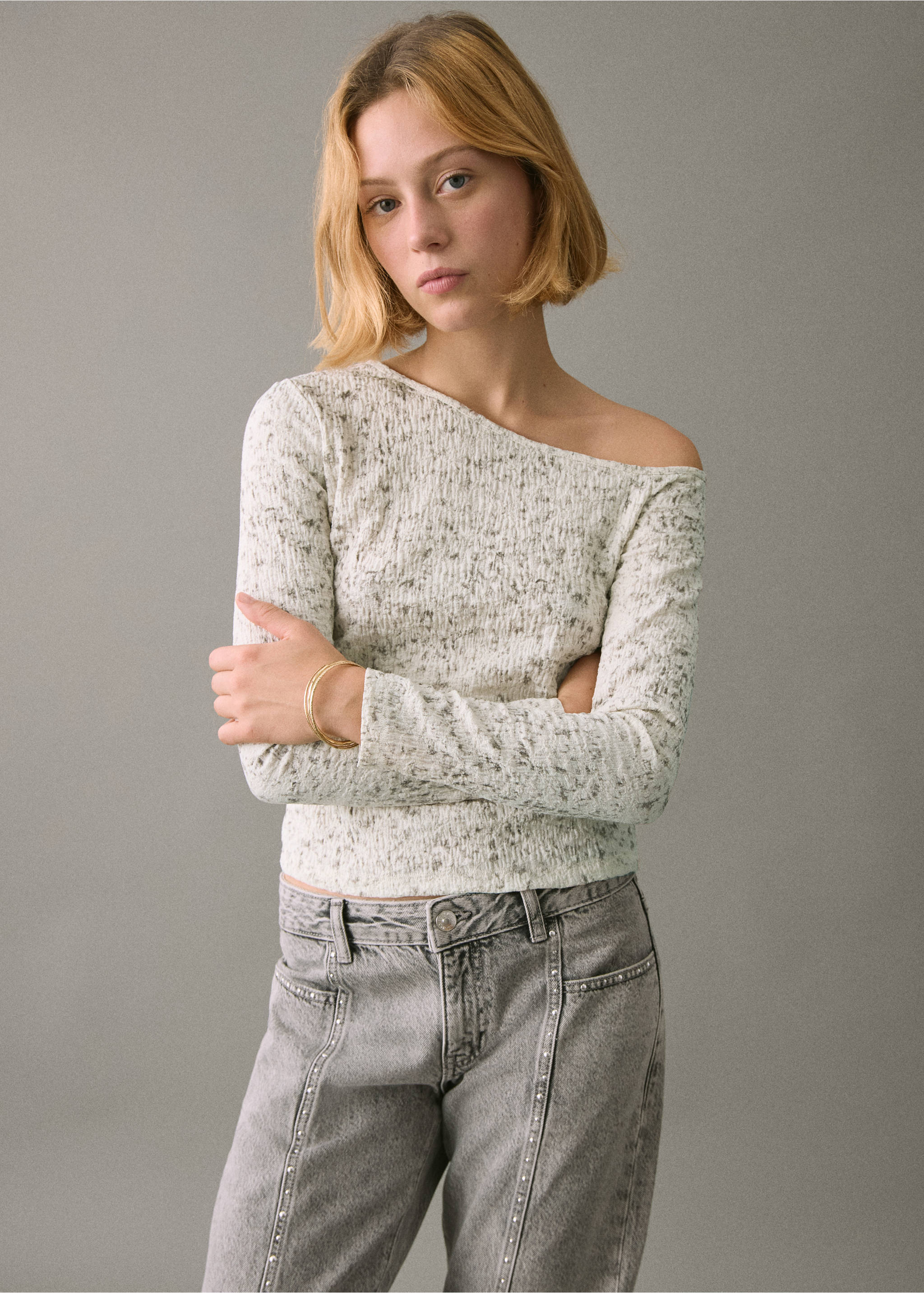 Speckled t-shirt with an asymmetrical neckline - Medium plane, Ecru. Ref: 17098288-00.