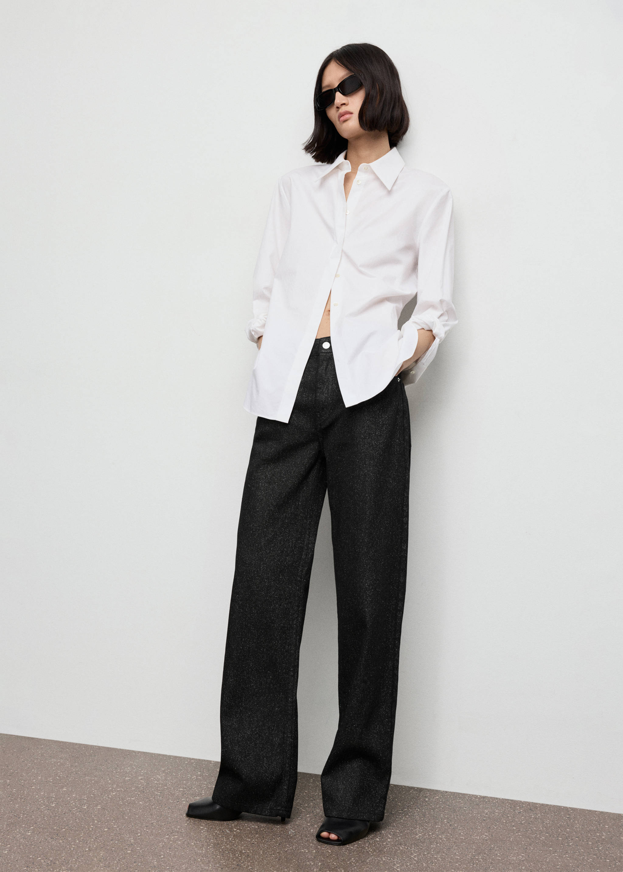 Shiny straight-leg jeans - General plane