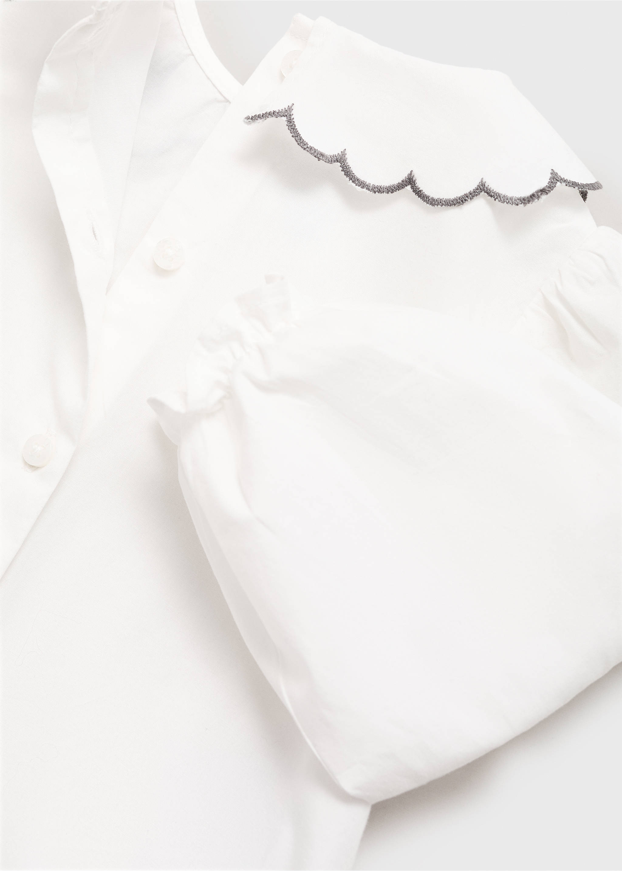 Blouse col Claudine broderie - Détail de l'article 0, Blanc cassé. Ref: 17098632-00.