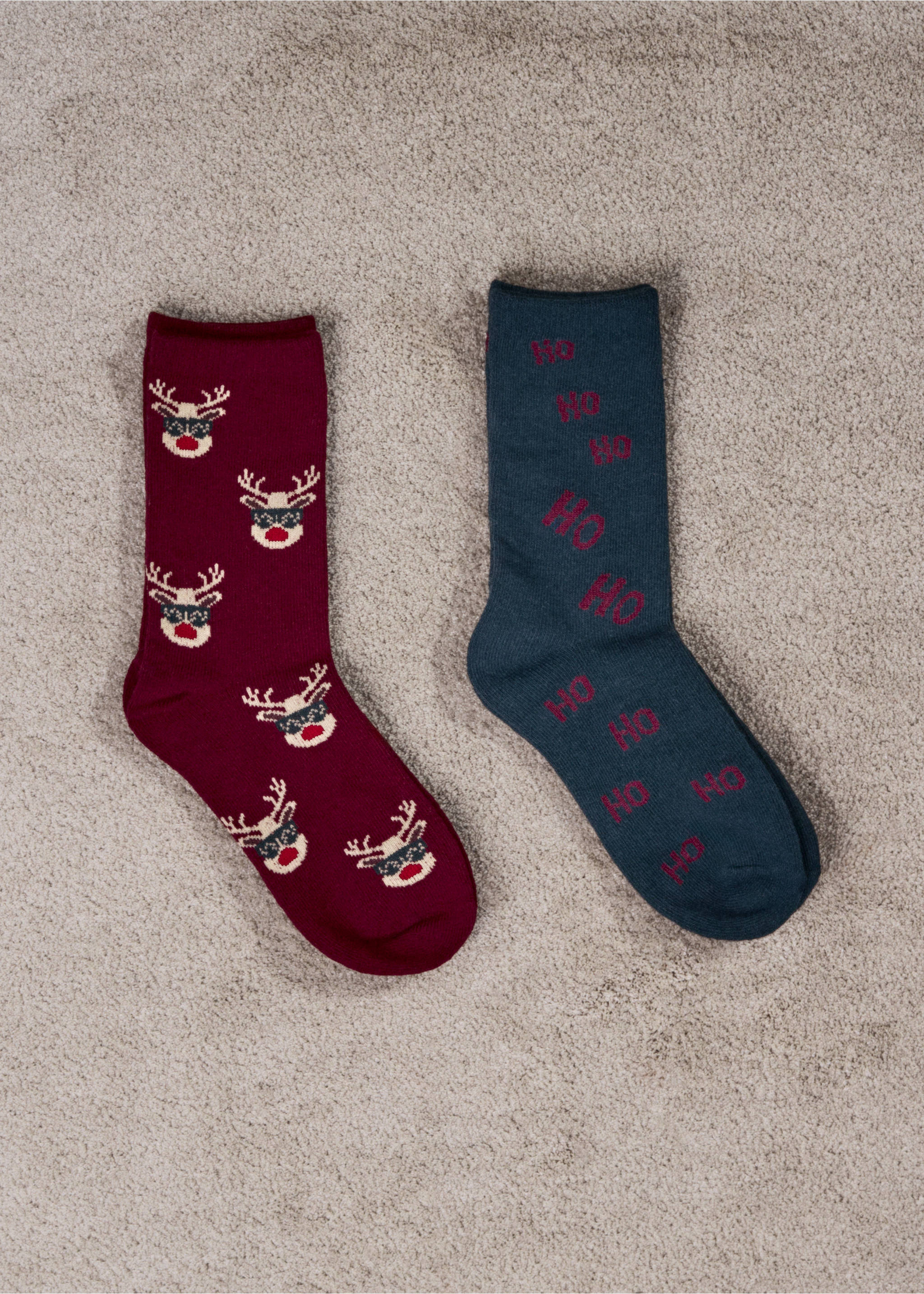 2 pack Christmas printed socks - Details of the article 7, Maroon. Ref: 17099102-00.