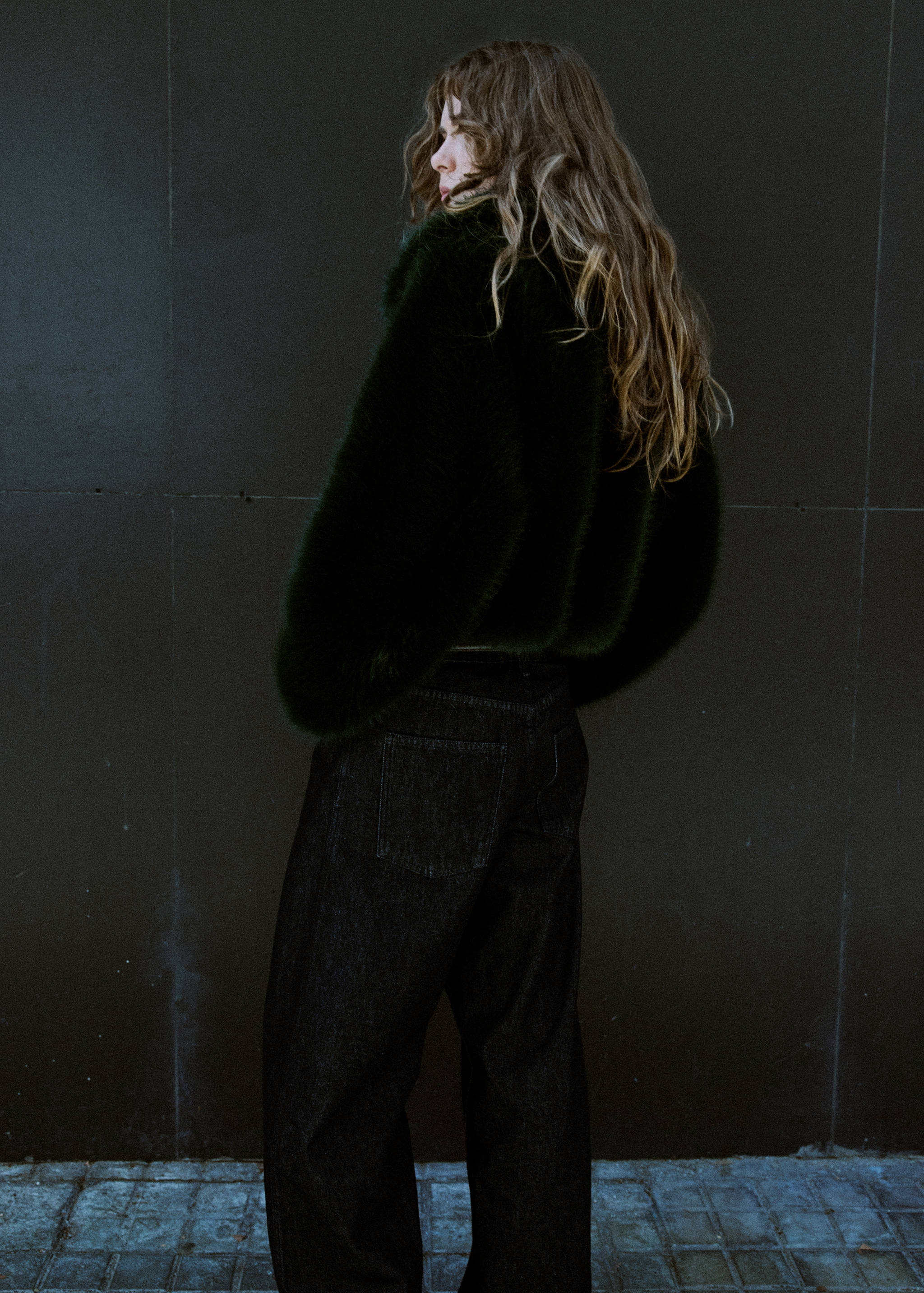 Faux-fur cropped jacket - Reverse of the article
