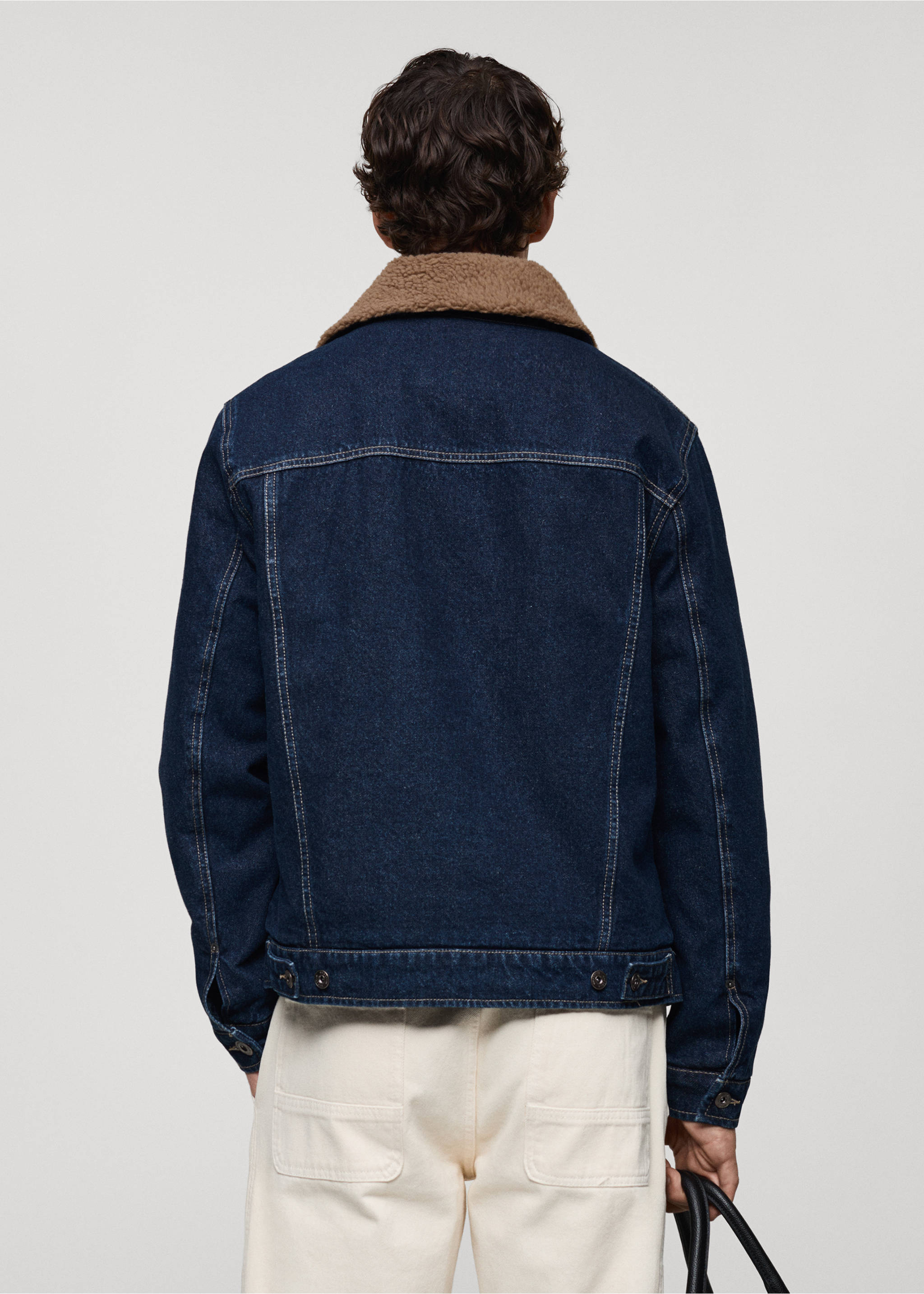 Denim jacket with shearling lining - Reverse of the article, Dark Blue. Ref: 17147916-00.