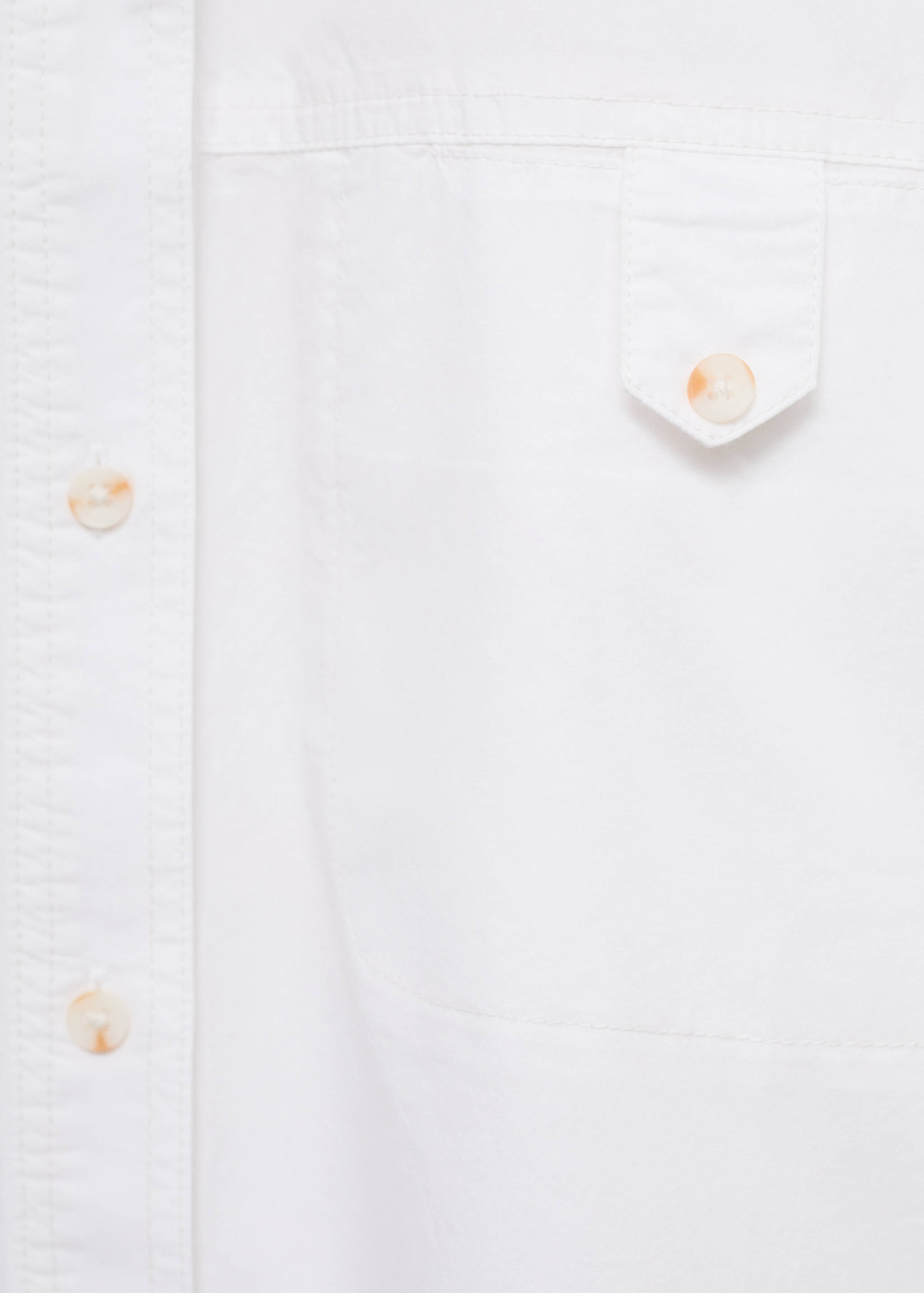 Cotton shirt with decorative button - Details of the article 8