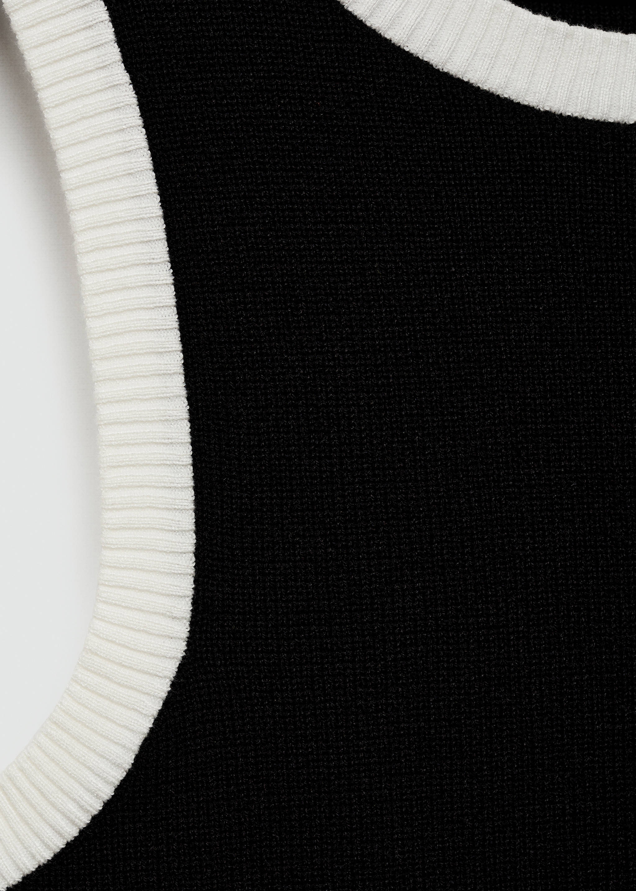 Stickad topp kontrastbårder - Detaljer om artikeln 8
