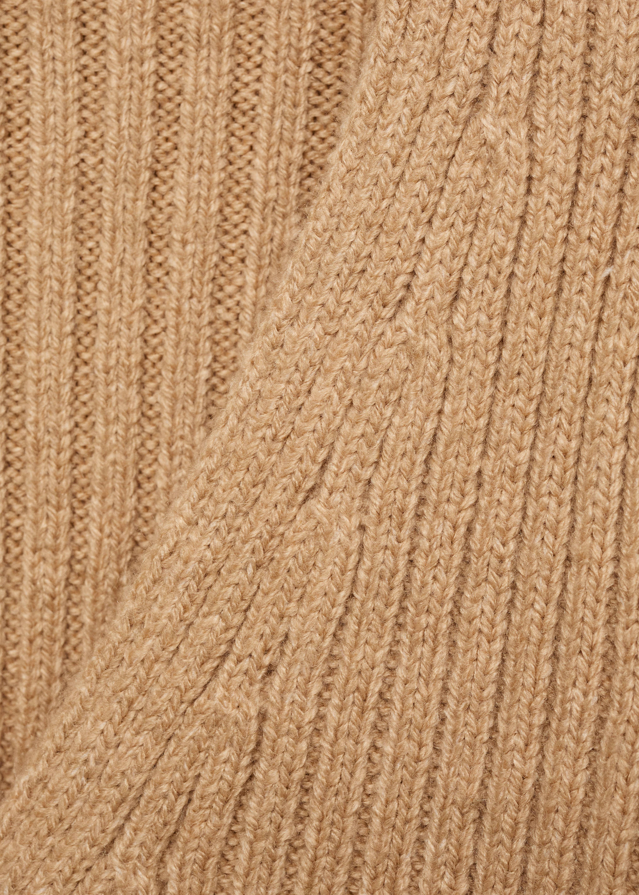 V-neck ribbed cardigan - Details of the article 0