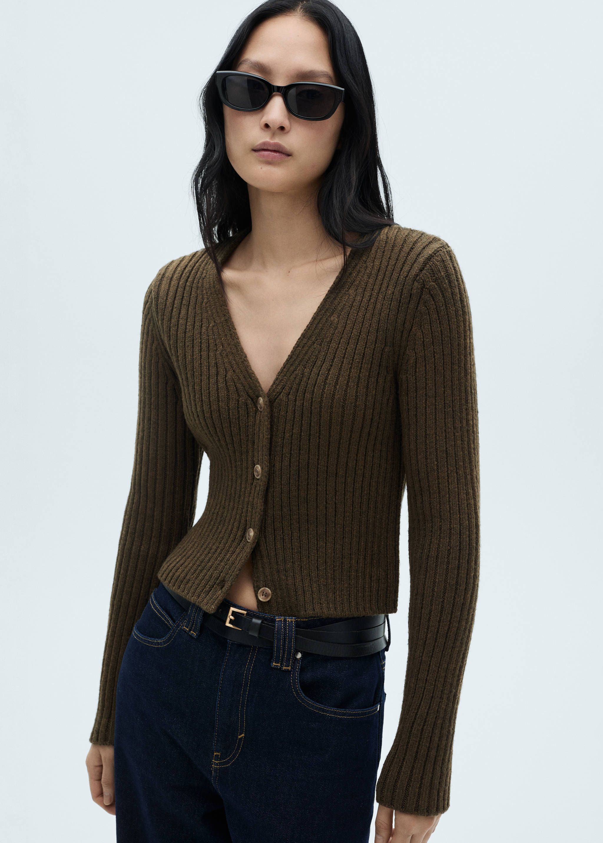 V-neck ribbed cardigan - Medium plane