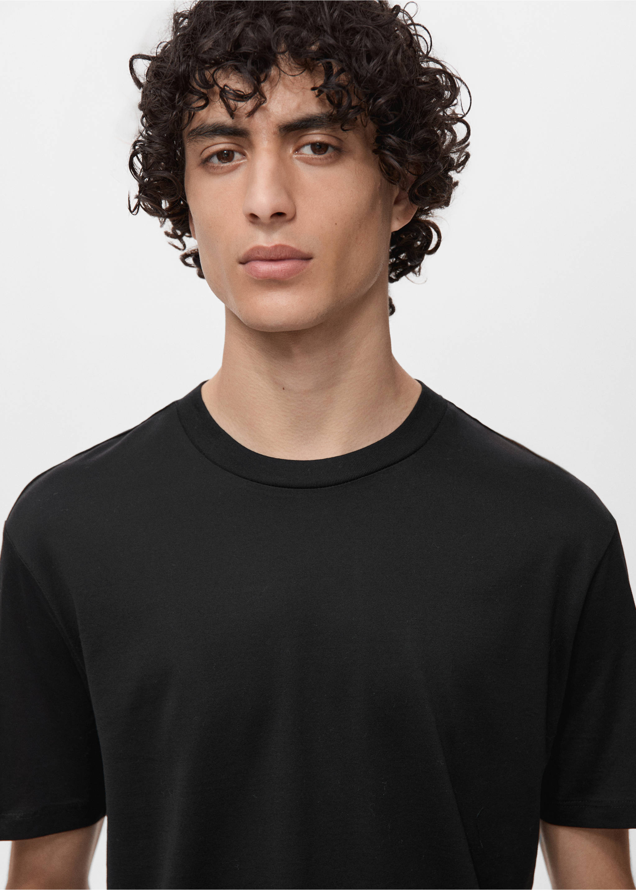 100% cotton T-shirt regular fit - Details of the article 1, Black. Ref: 17860293-00.