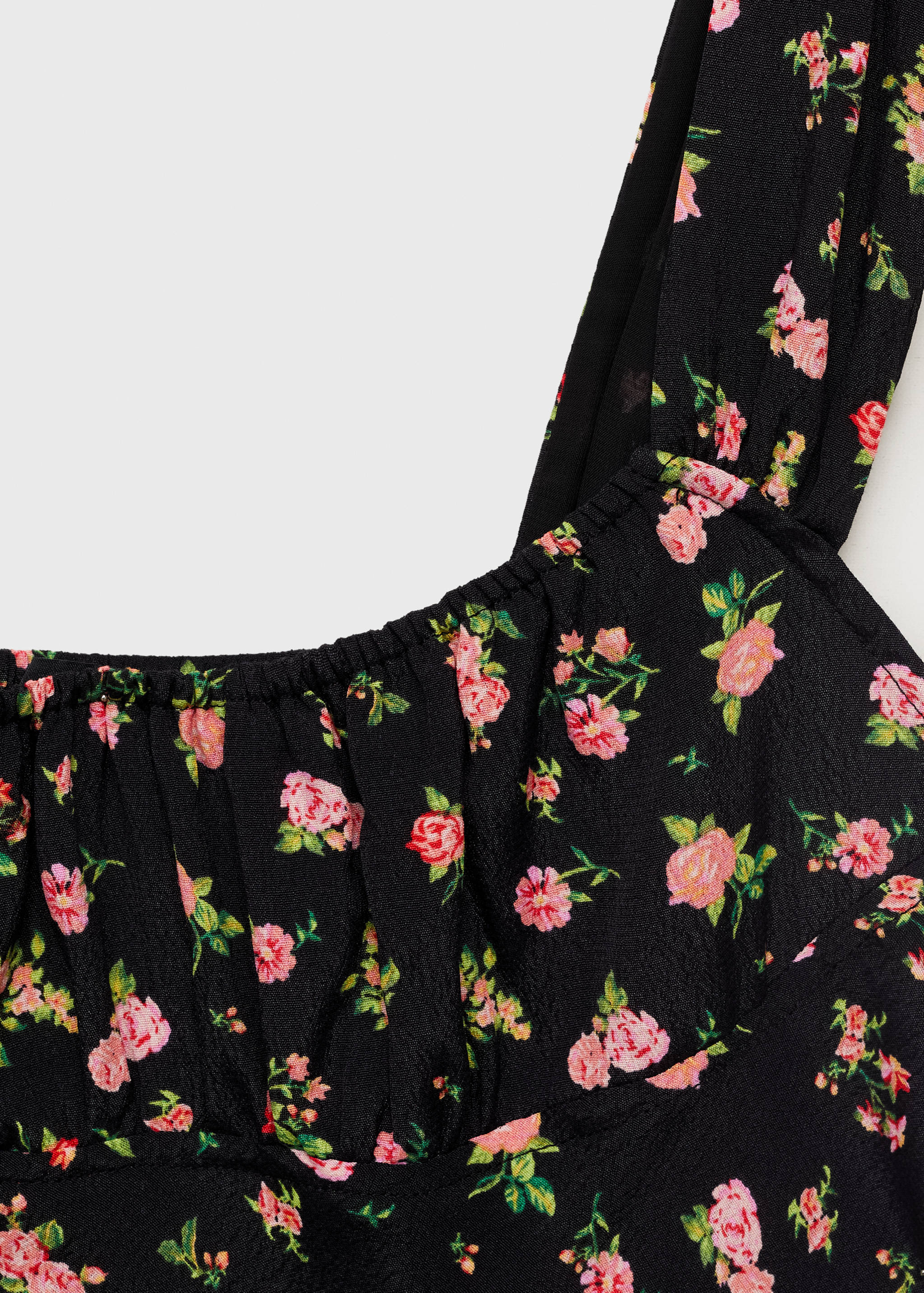 Gathered neckline dress - Details of the article 8