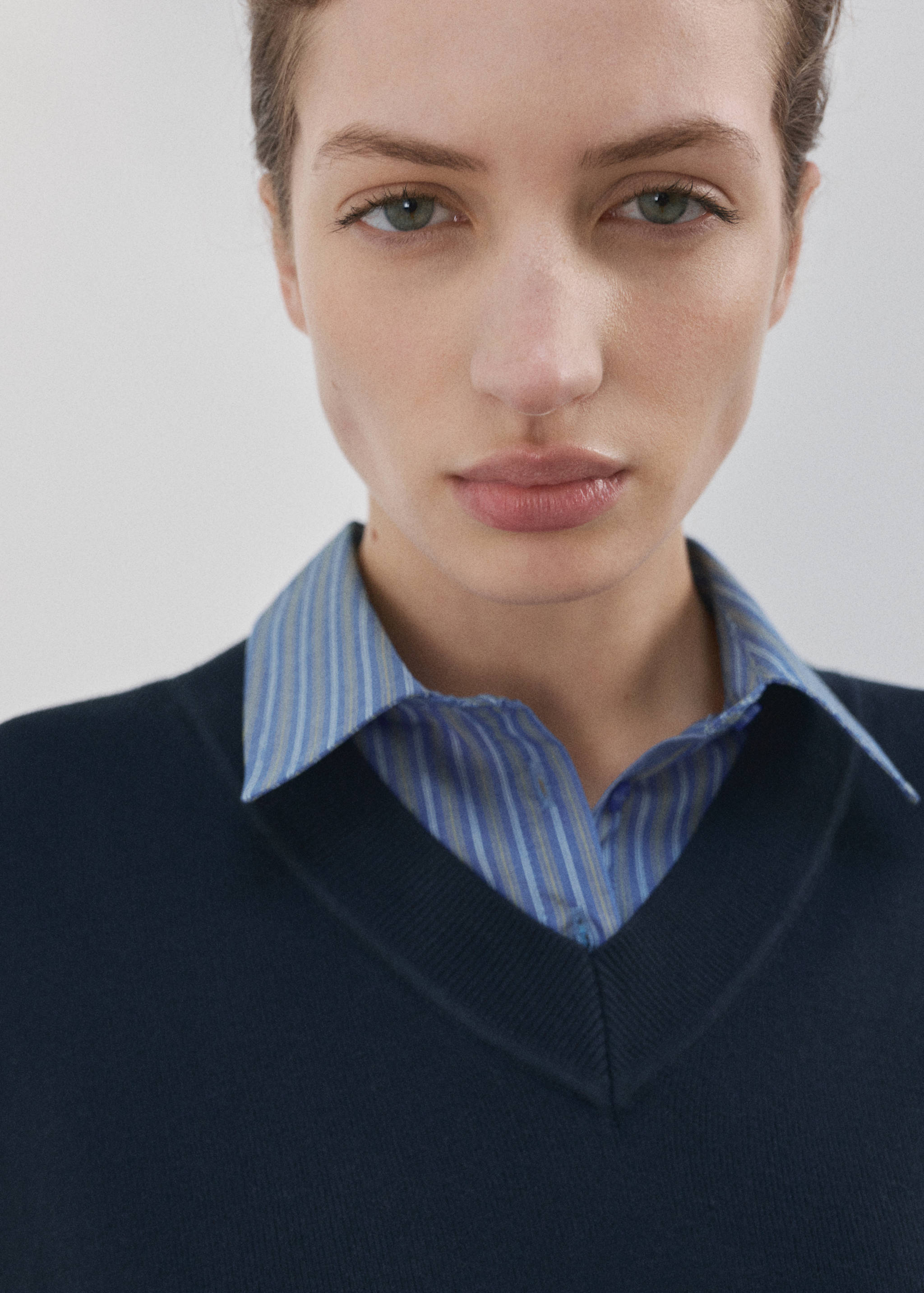 Combined shirt sweater - Details of the article 1