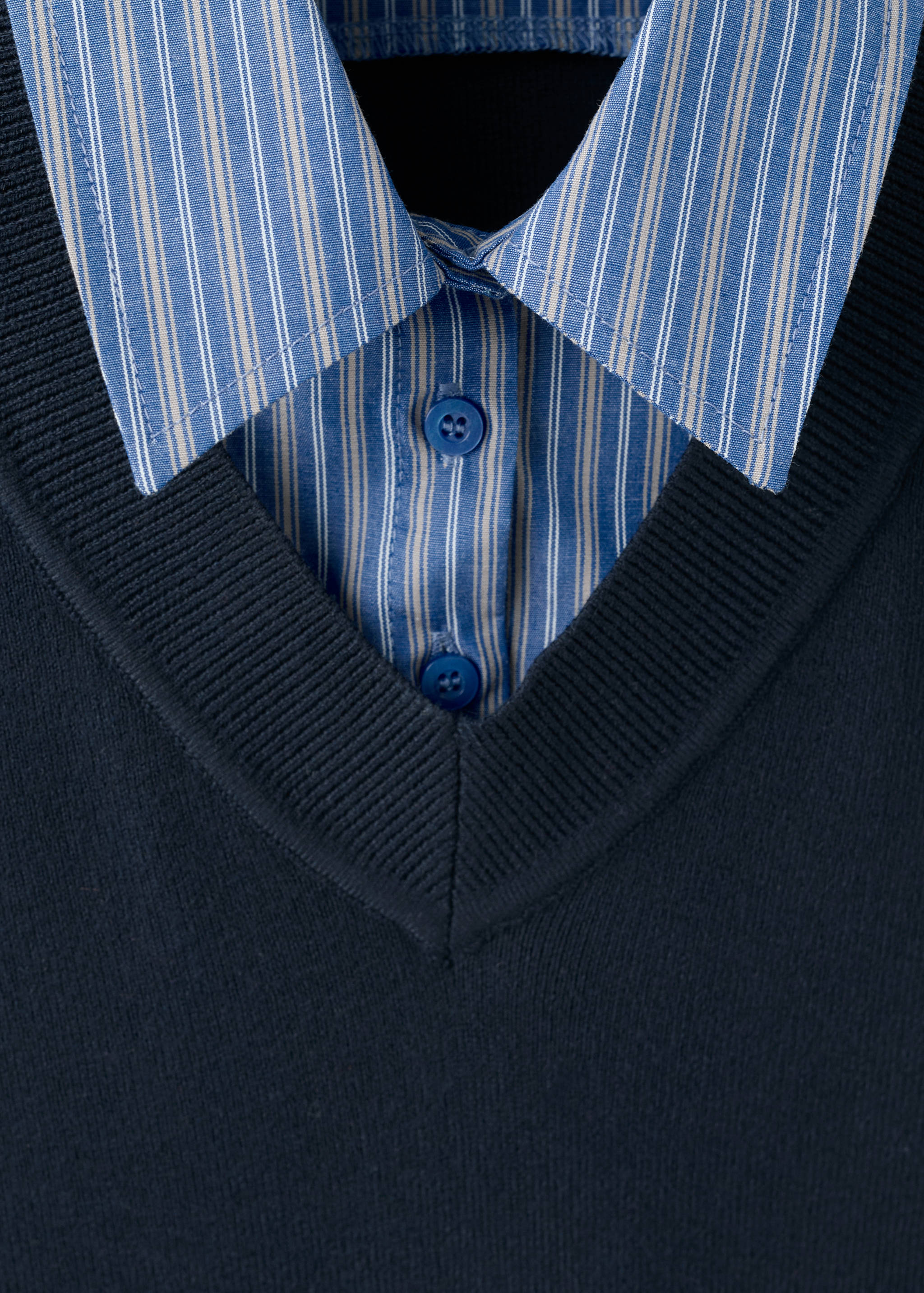 Combined shirt sweater - Details of the article 8