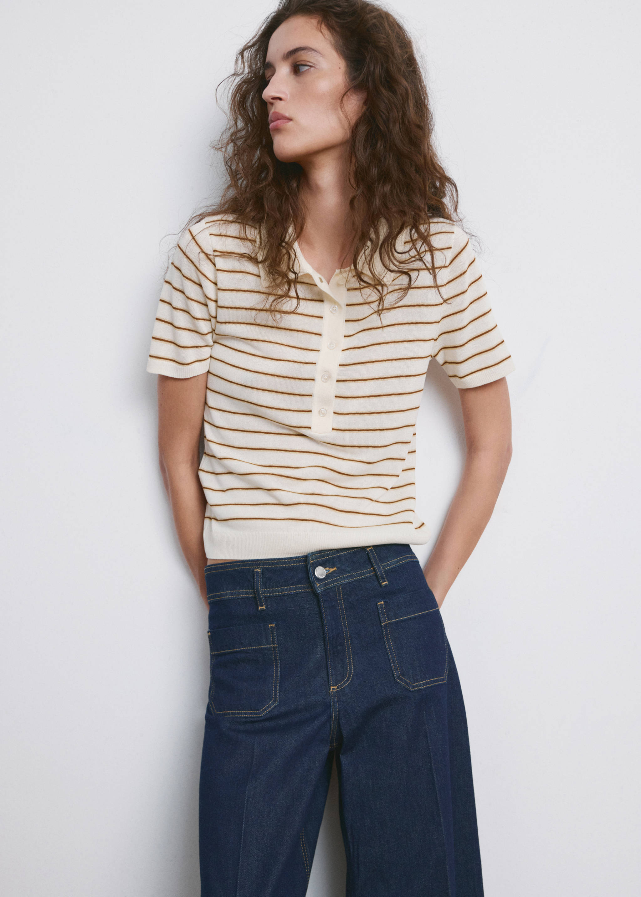 Wide leg jeans with pockets - Details of the article 1