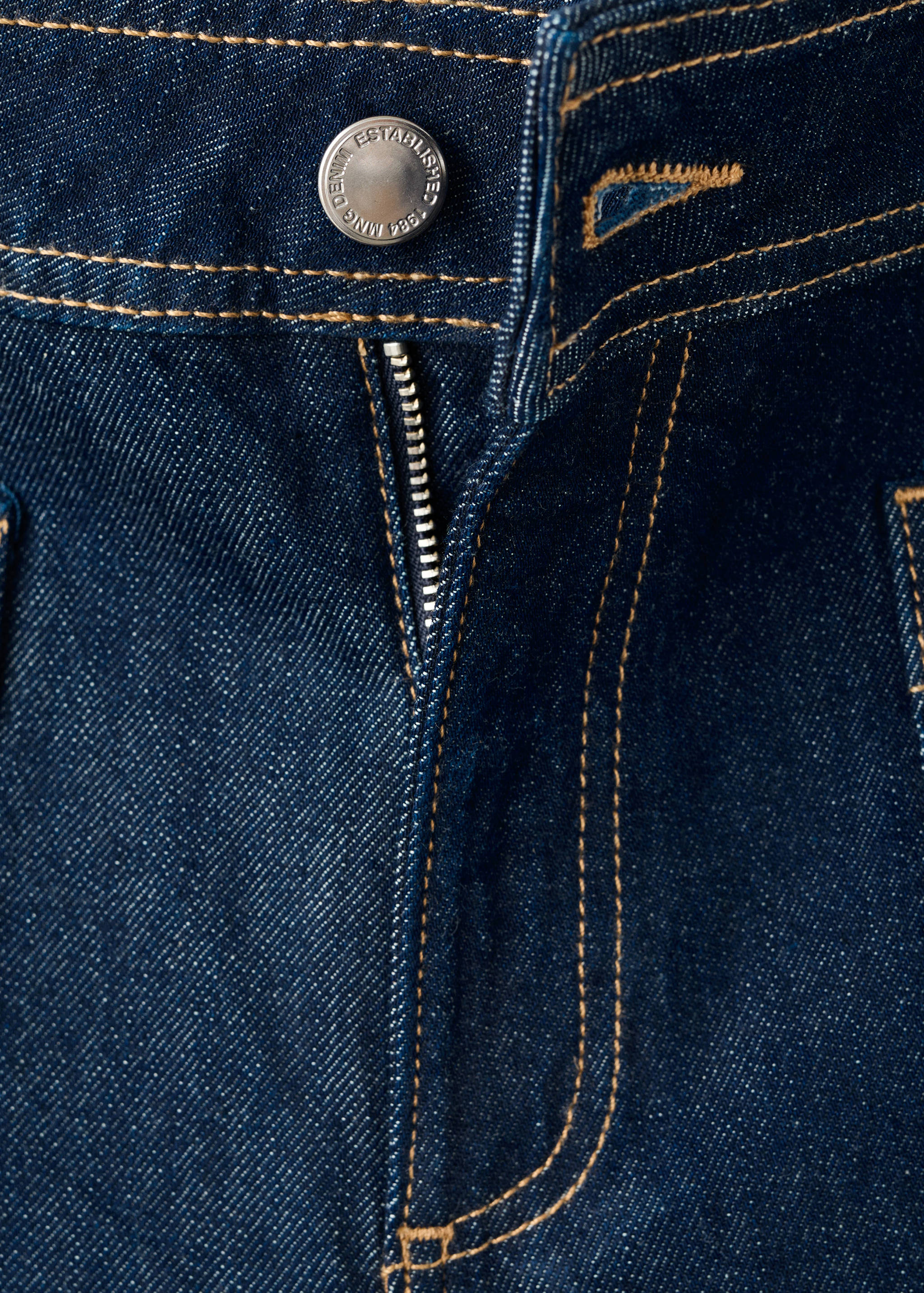 Wide leg jeans with pockets - Details of the article 8