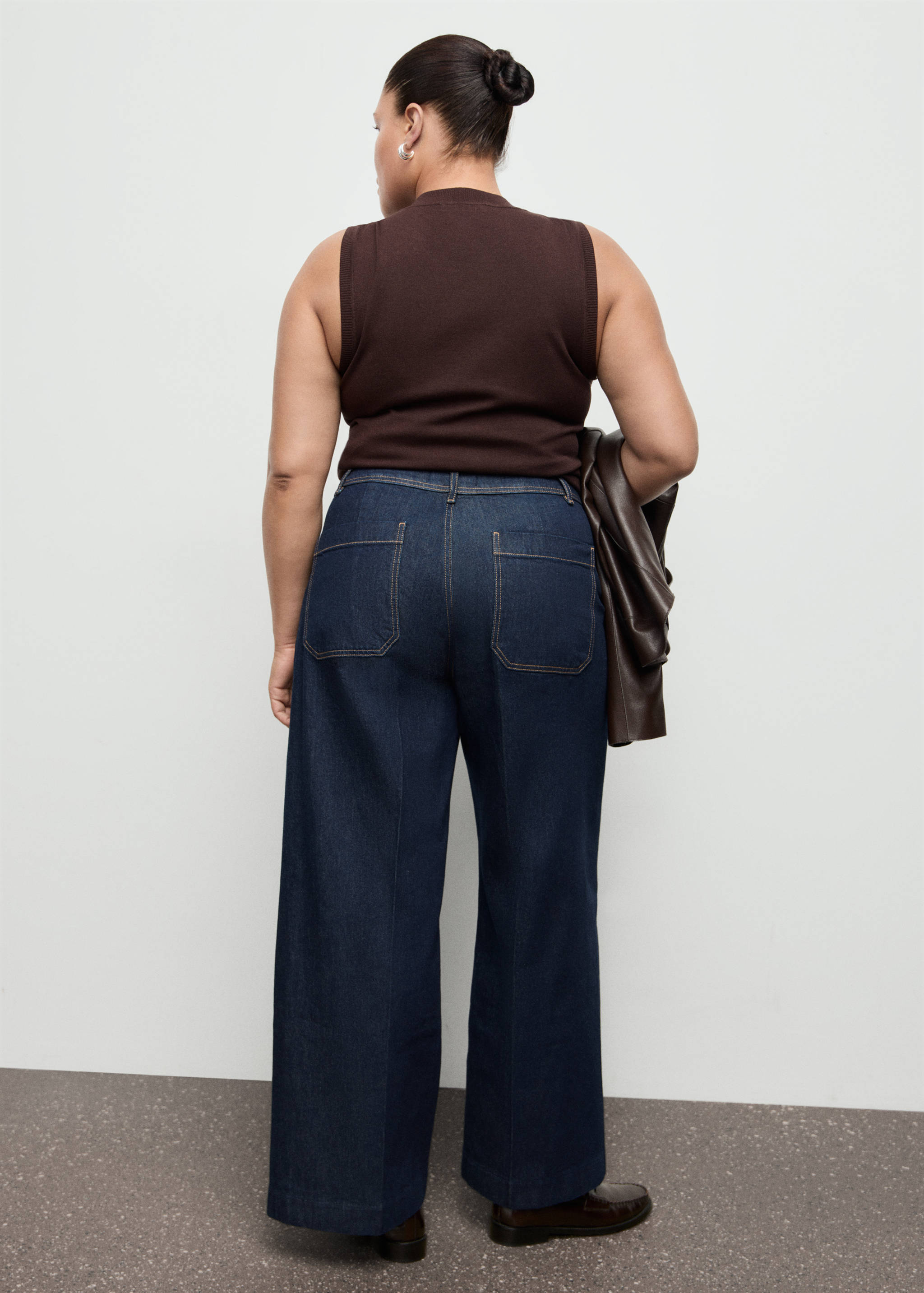 Wide leg jeans with pockets - Details of the article 4