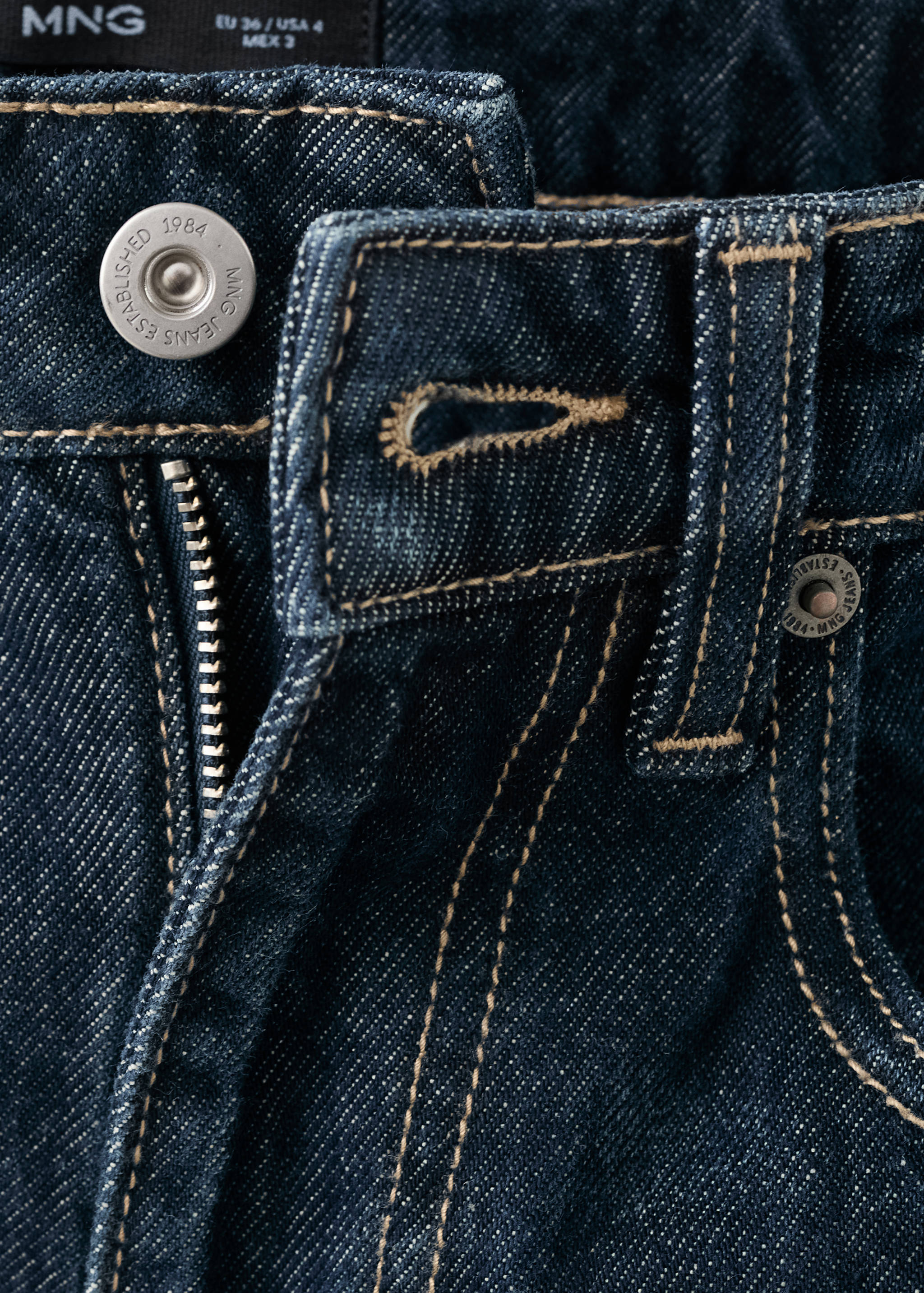 Jean large à revers - Détail de l'article 8