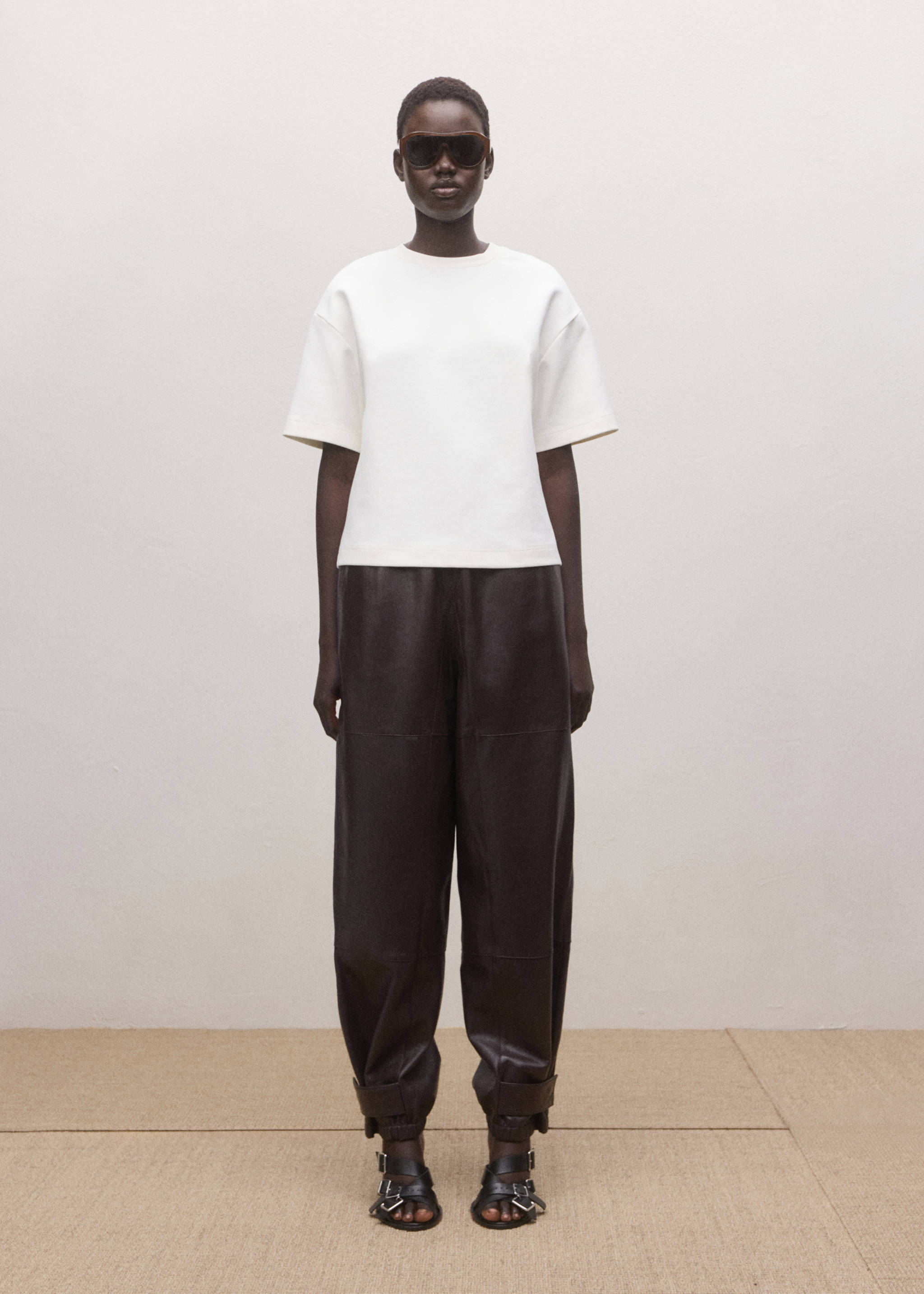 T-shirt en coton oversize - Plan général