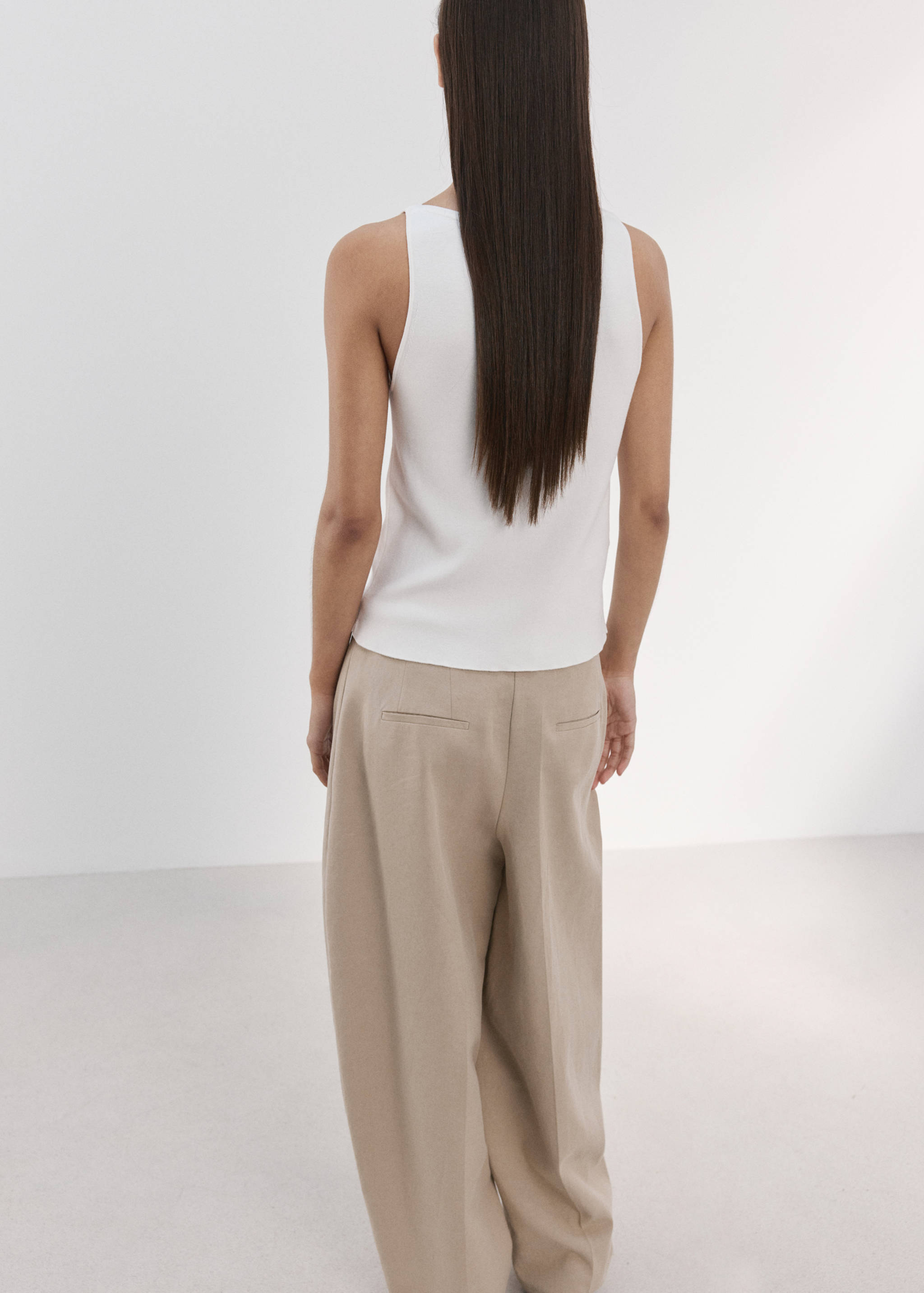 Fine-knit top - Reverse of the article