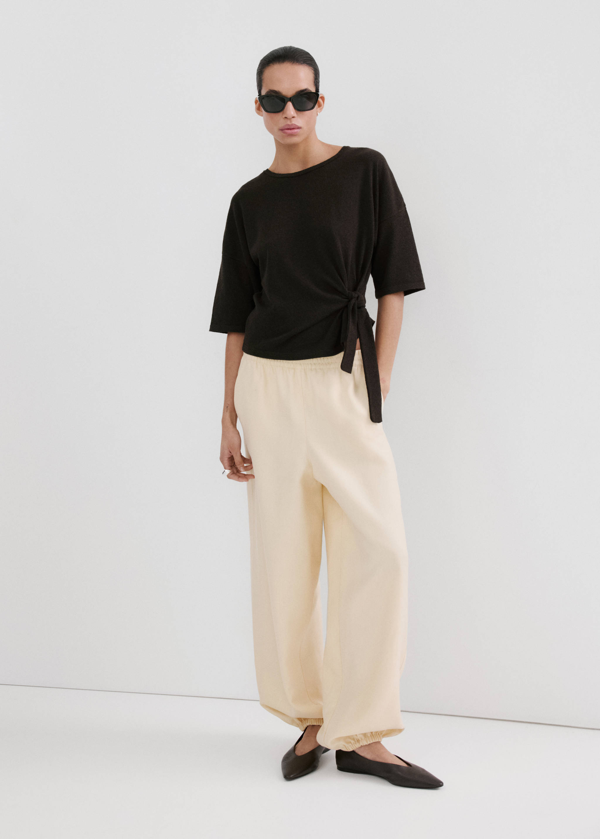 Bow knit sweater - General plane