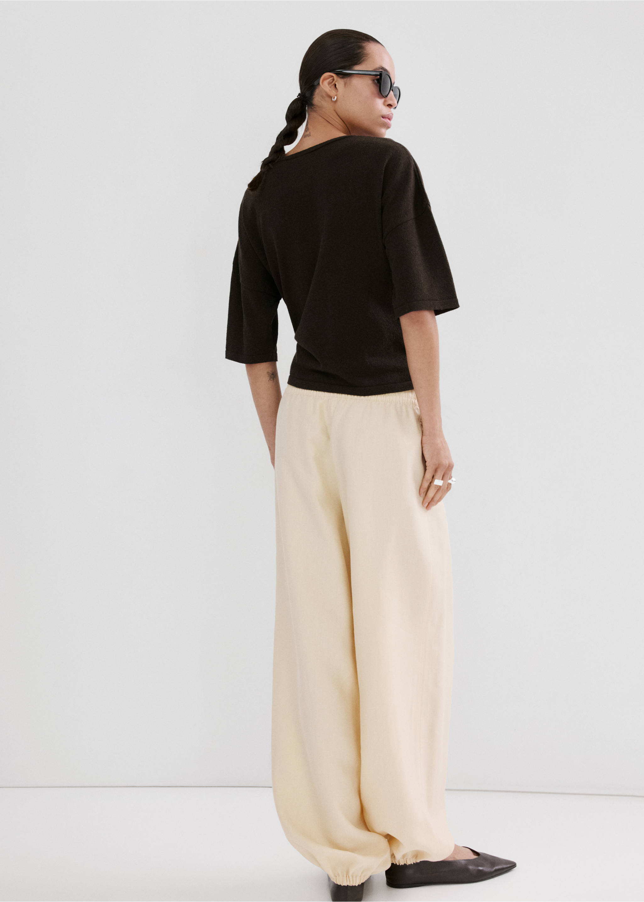 Bow knit sweater - Reverse of the article, Chocolate. Ref: 27015842-00.
