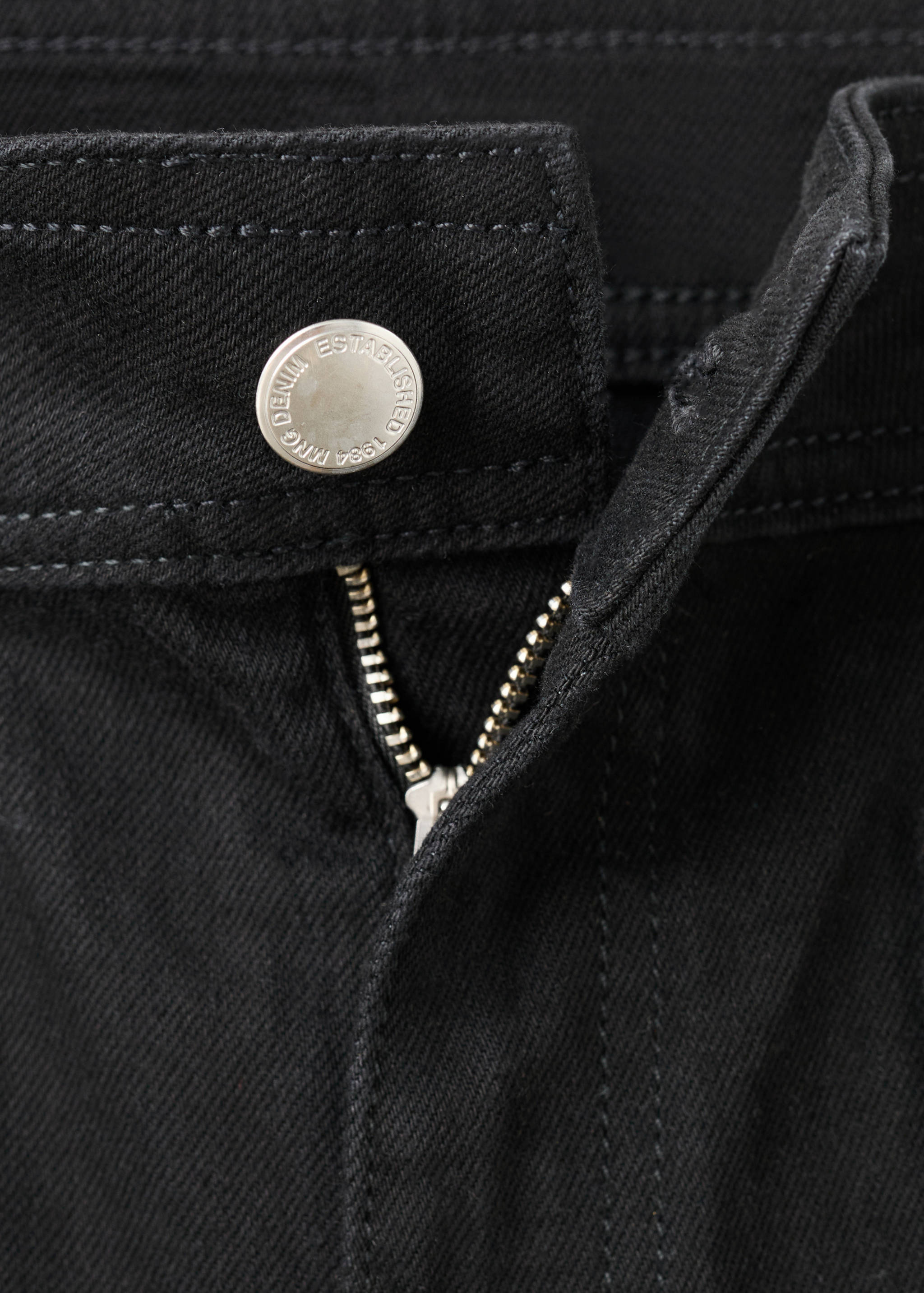 Wide leg jeans with pockets - Details of the article 8