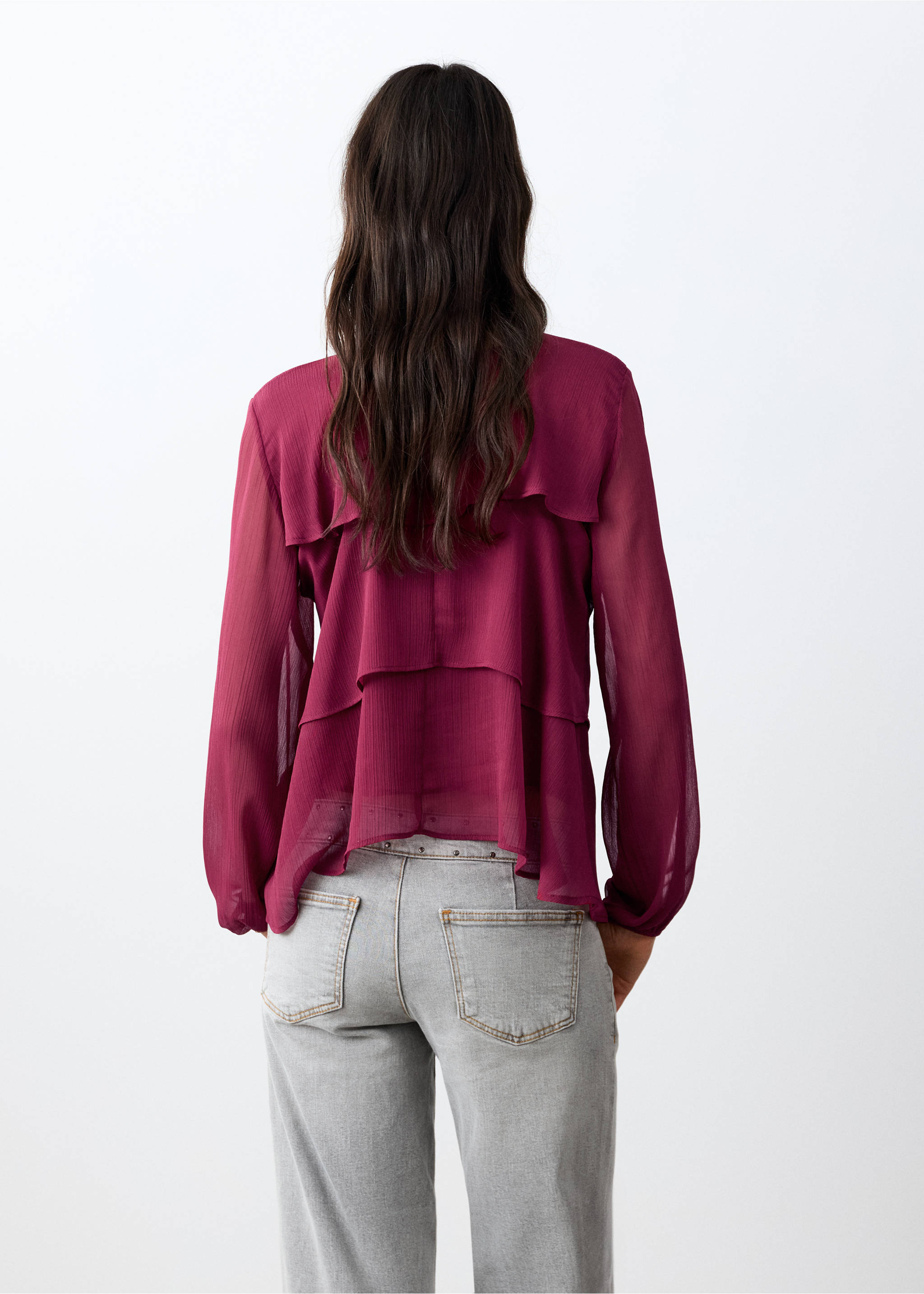 Dark pink blouse worn from the back, featuring long sleeves and layered ruffles., Purple. Ref: 27021541-00.