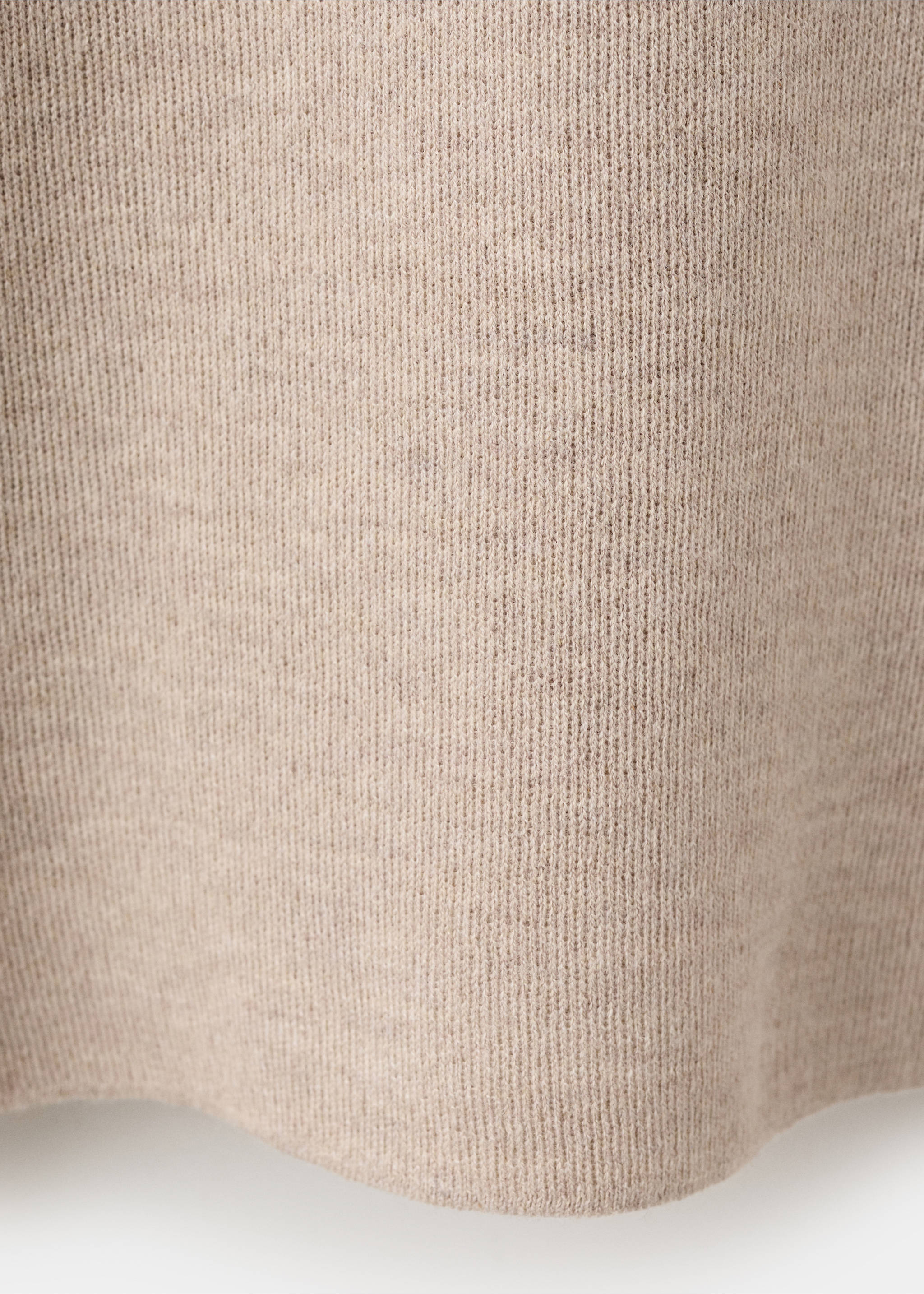 Jersei punt coll punta - Detall de l'article 0, Gris clar/pastel. Ref: 27024090-00.