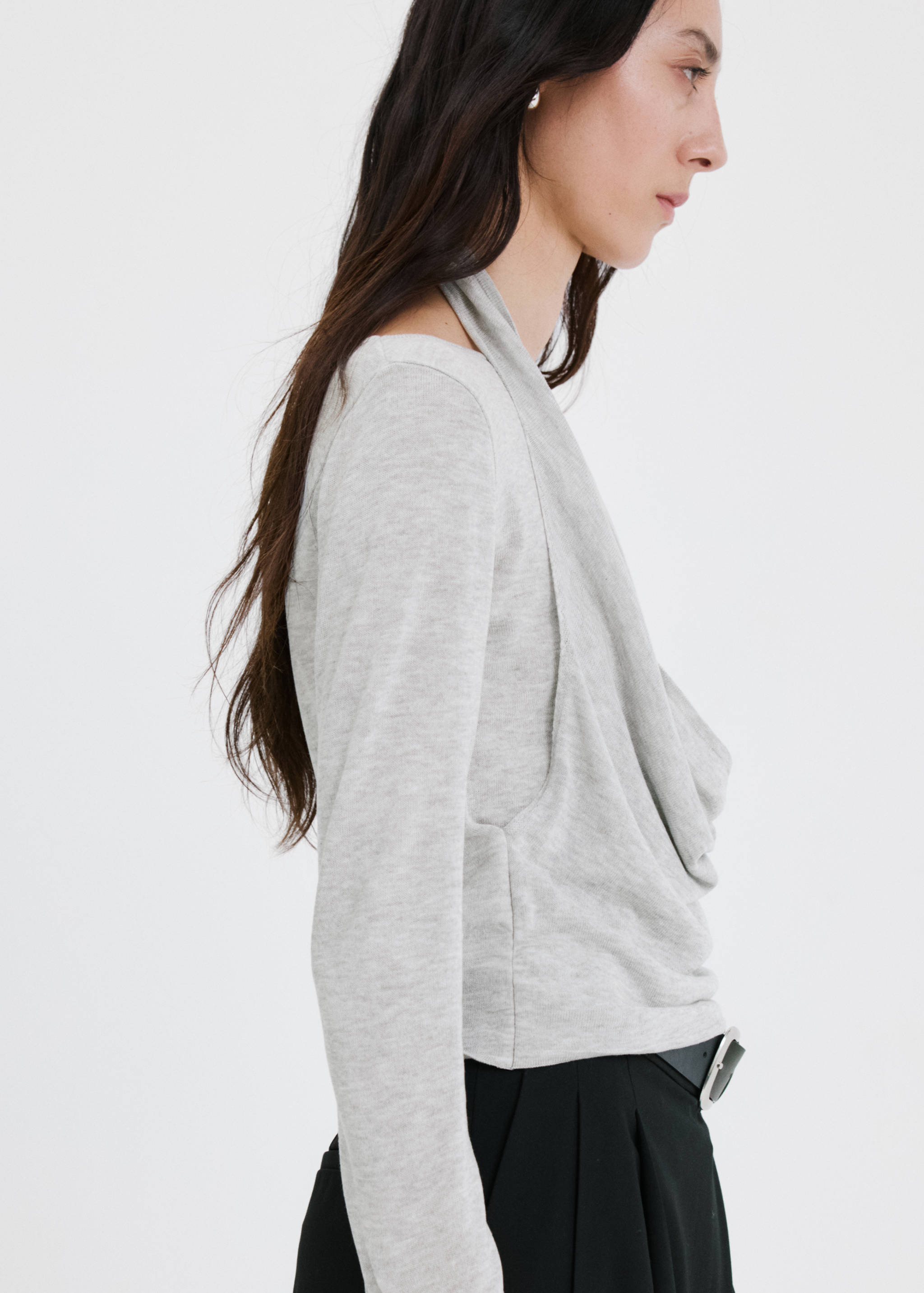Combined-design sweater - Details of the article 2